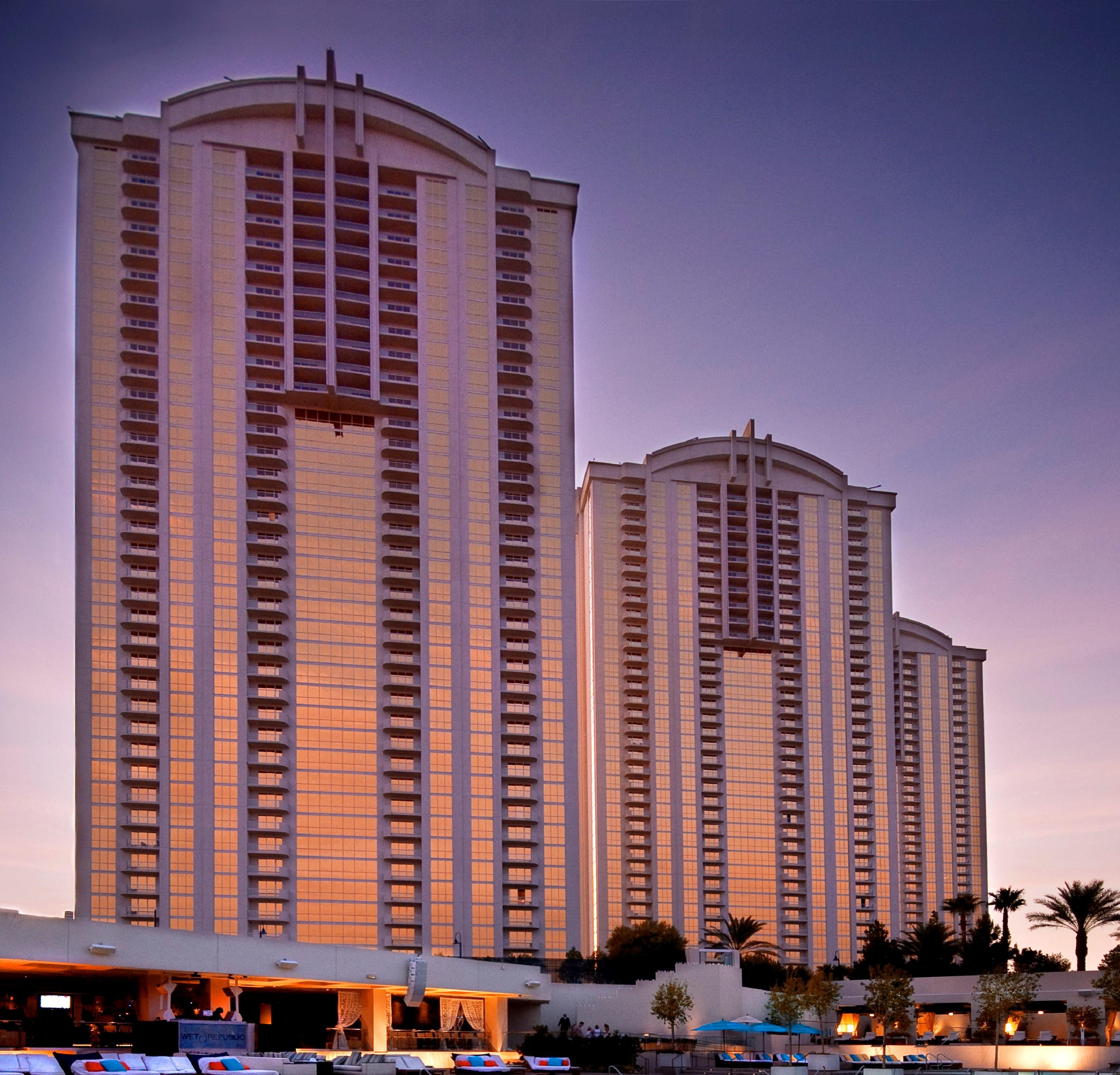 Vista Exterior The Signature at MGM Grand (All Suites)