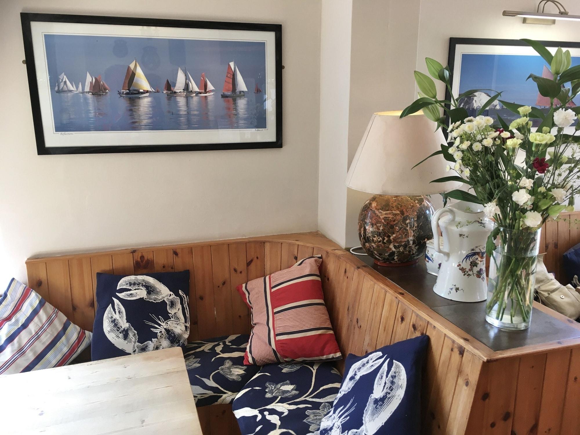 Bar/Salón The Highdown Inn