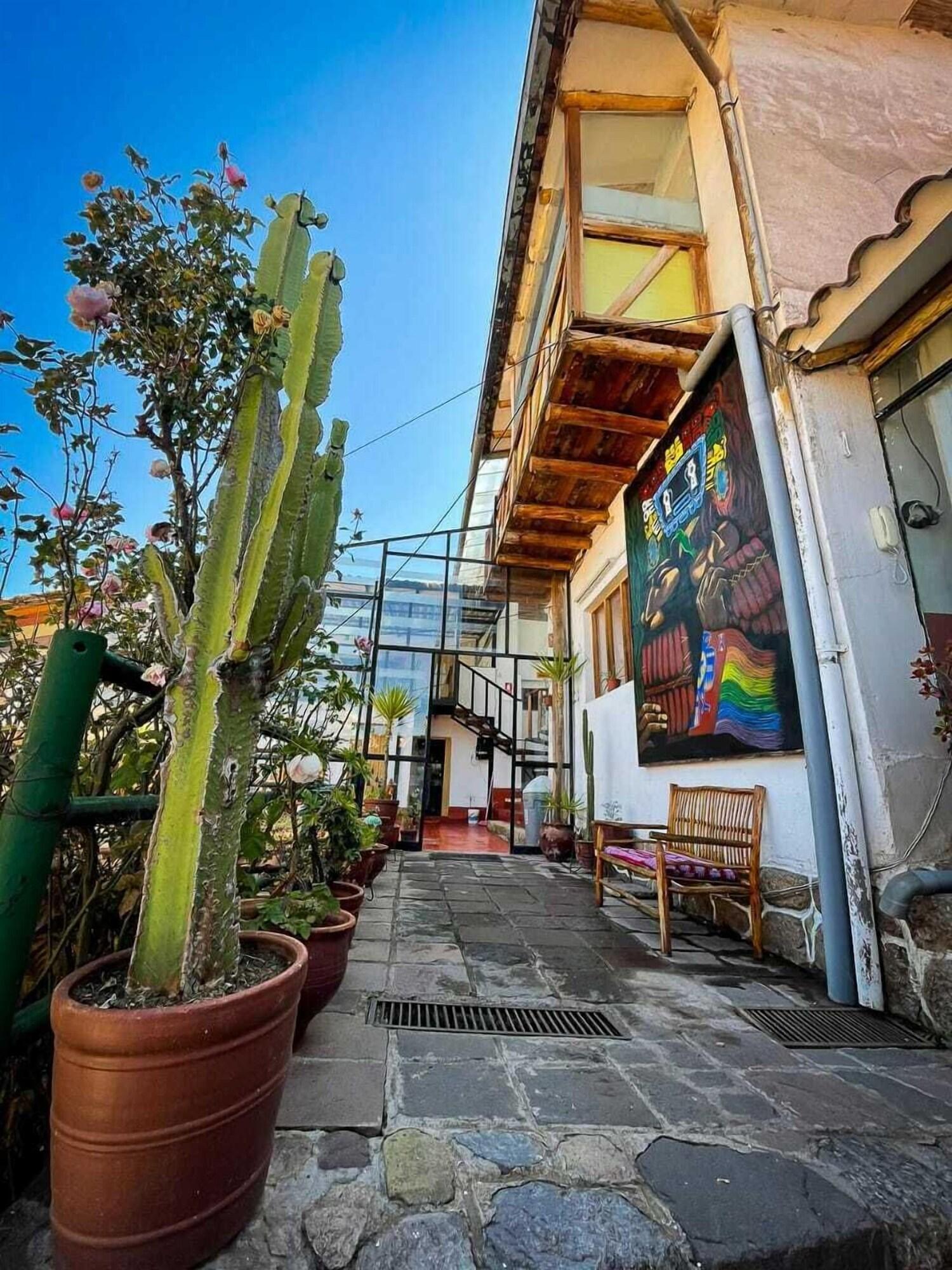 Vista Exterior Casa Cusco guest house