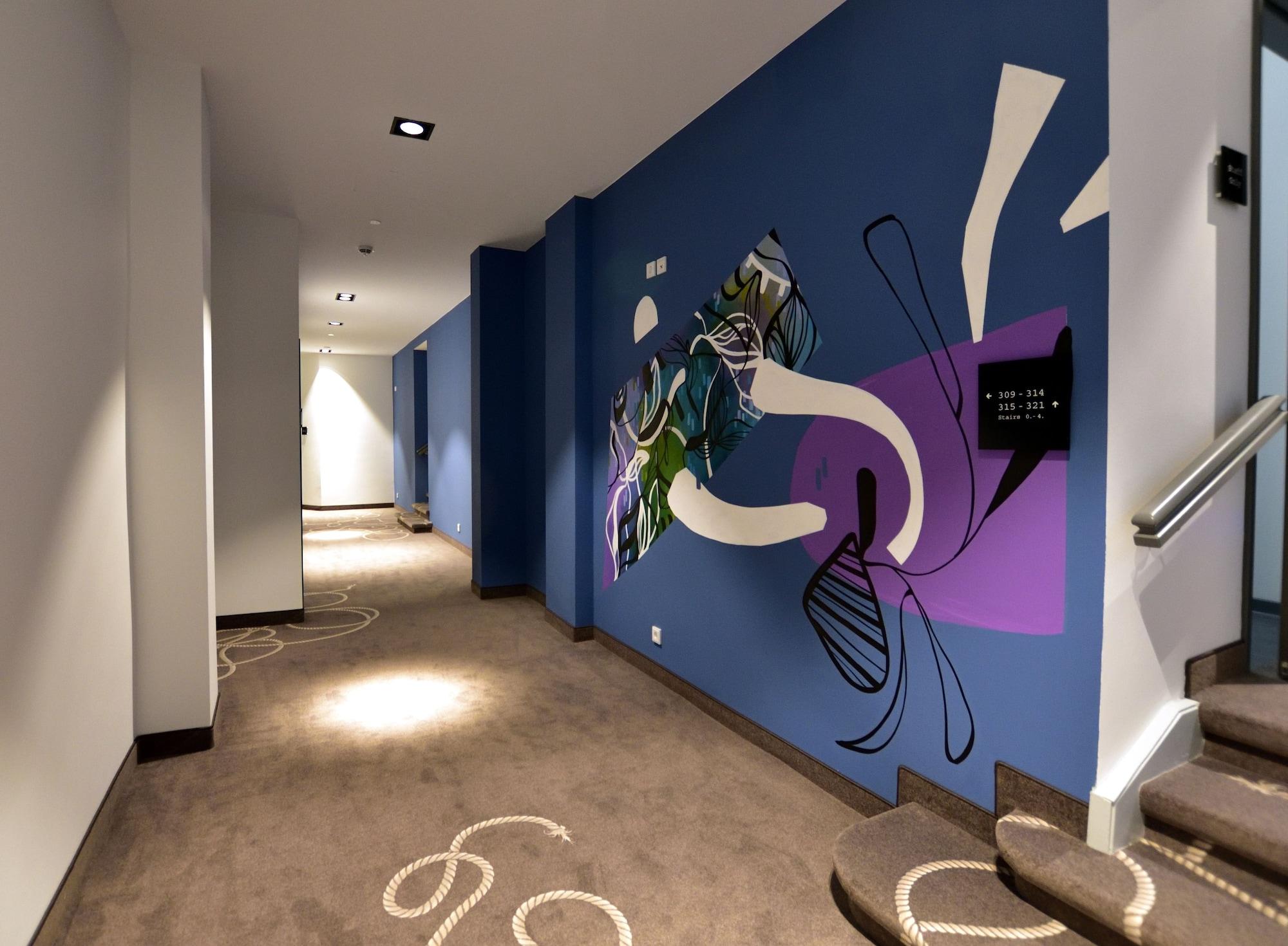 Varios Holiday Inn - the niu, Rig Lübeck by IHG
