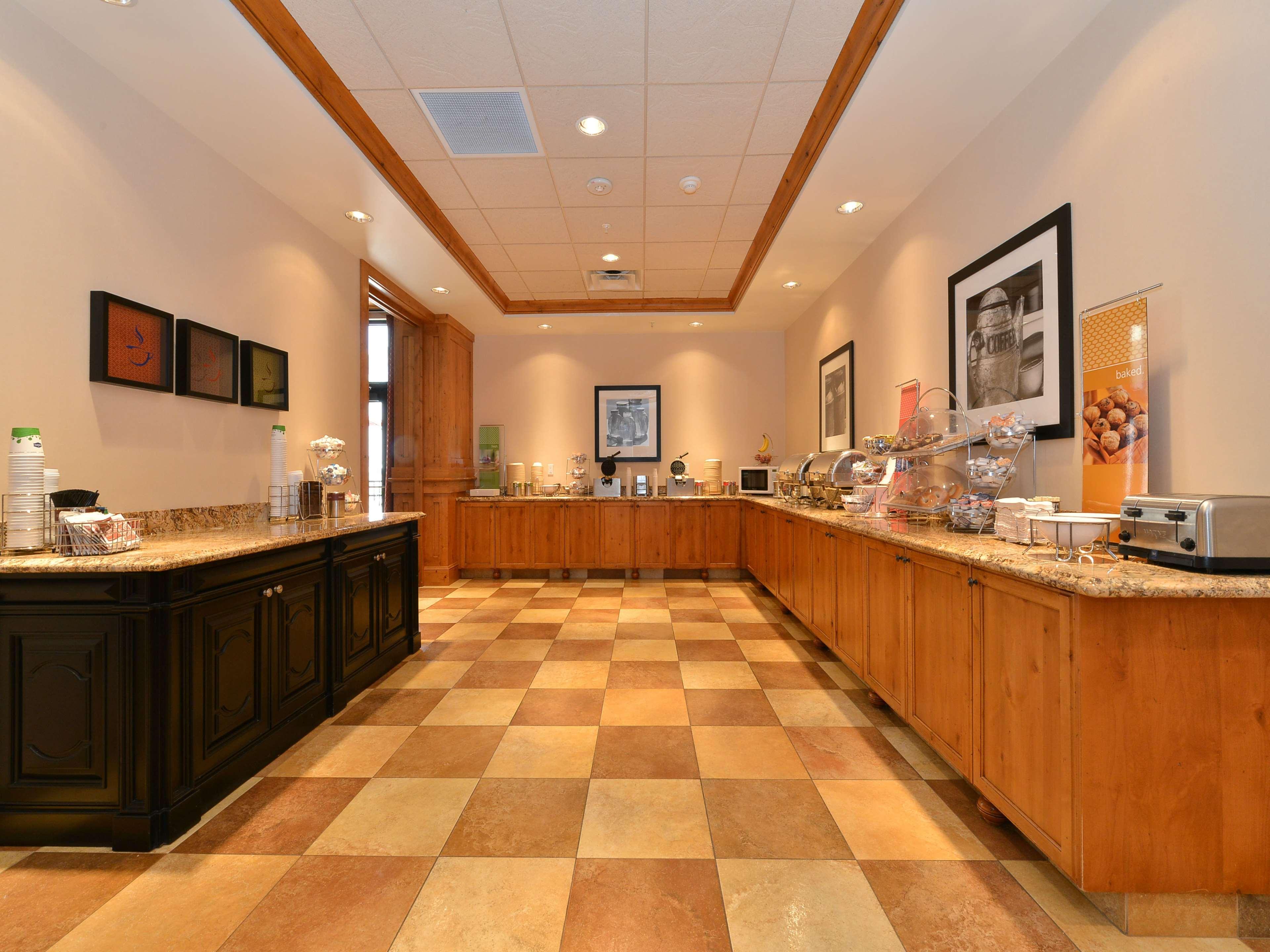 Restaurant Hampton Inn & Suites Buffalo