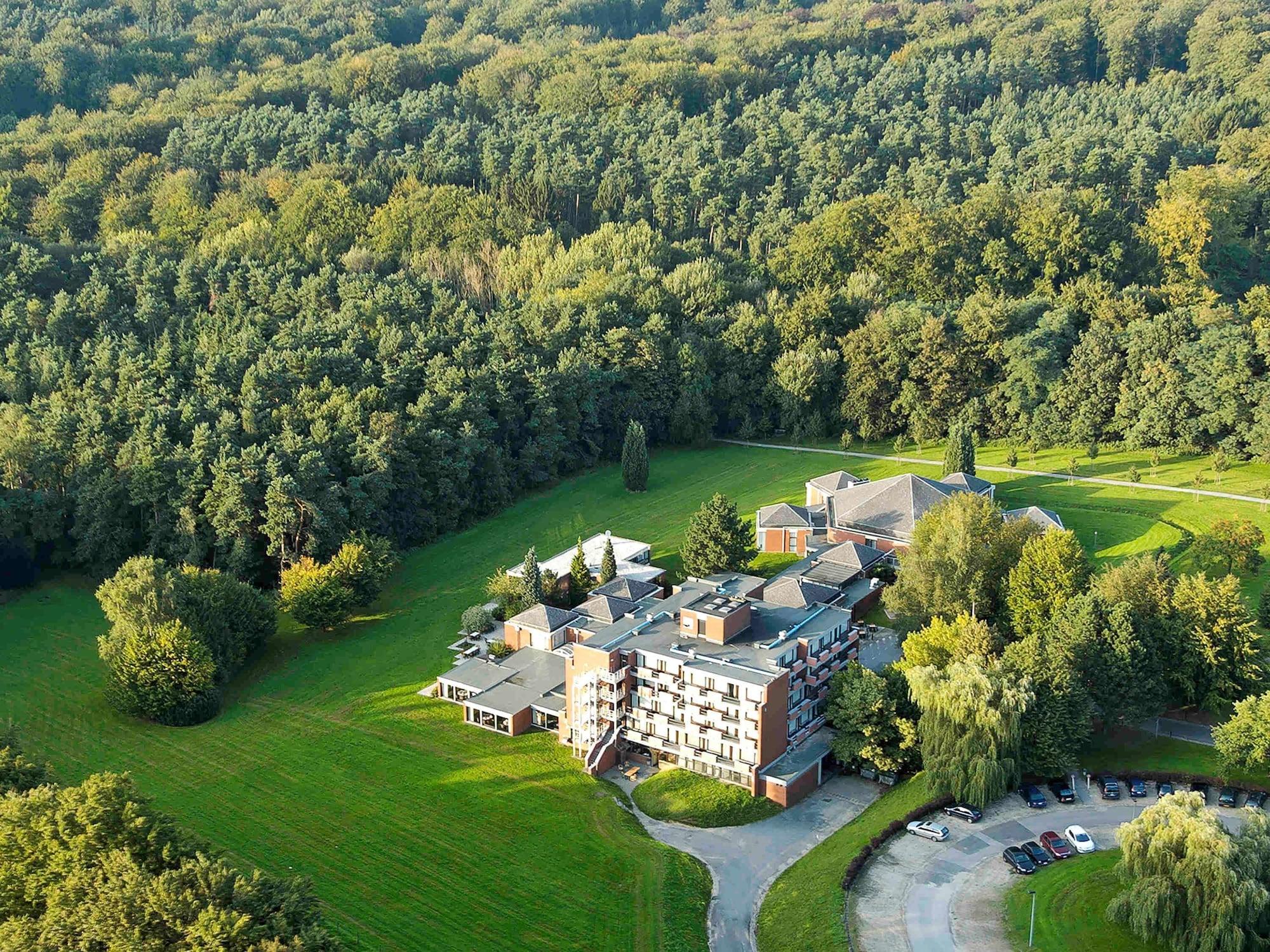 Vista Exterior ibis Styles Louvain la Neuve Hotel et Events
