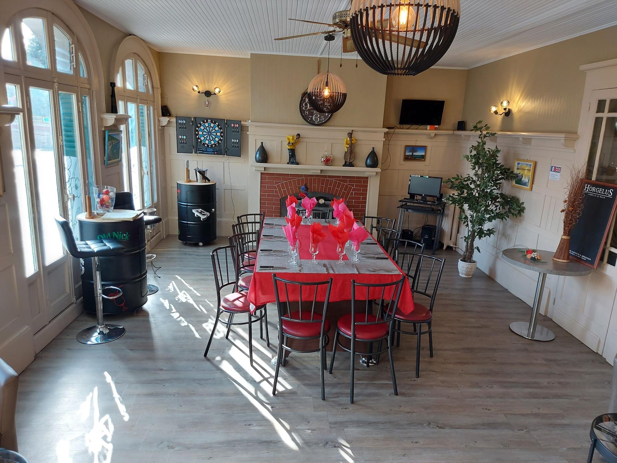 Sala de Reuniones Hotel de la paix