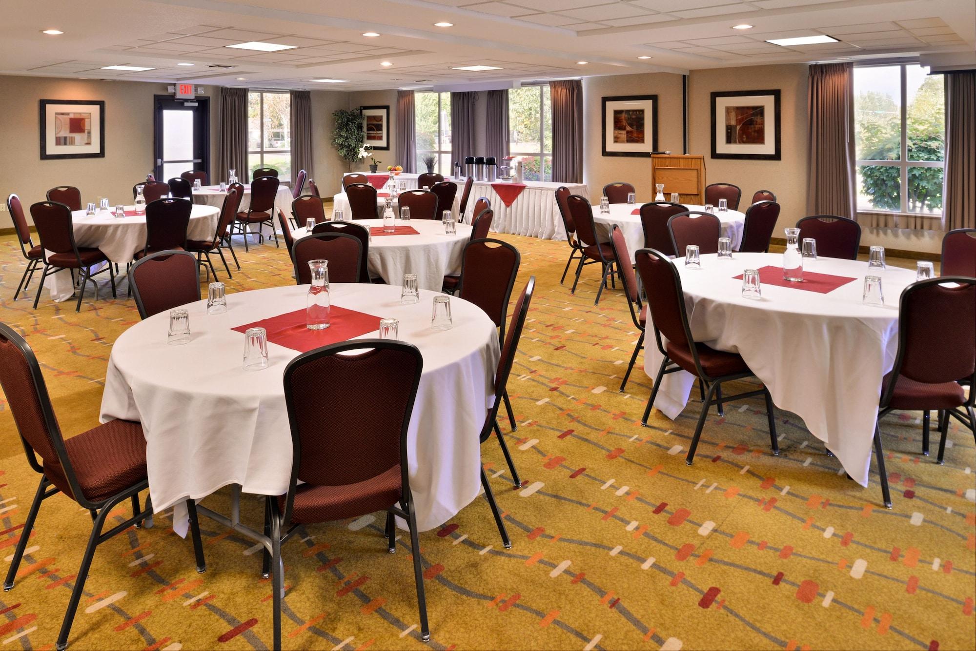 Sala de Reuniones Holiday Inn Express & Suites Albany by IHG