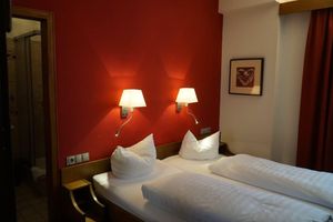 Alojamiento - Hotel Restaurant Zum Goldenen Ochsen