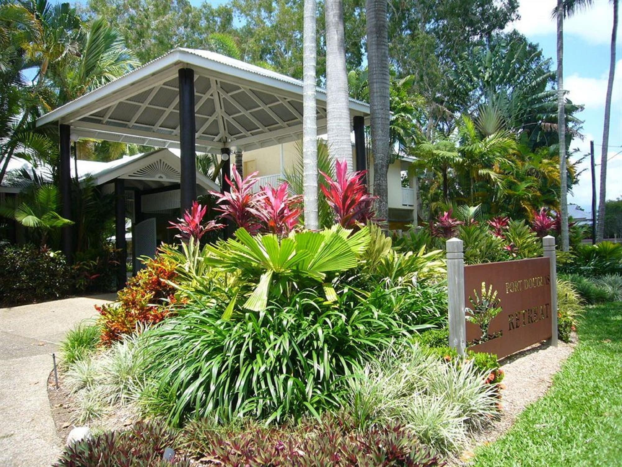Vista Exterior Port Douglas Retreat