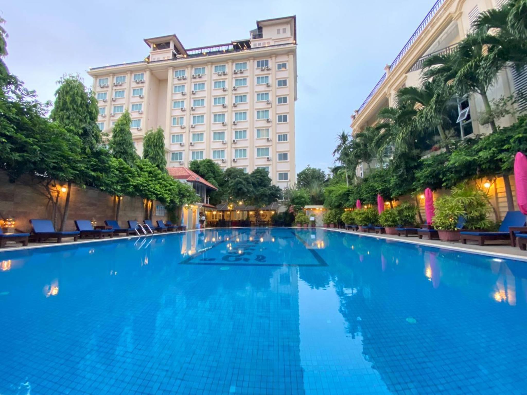 Vista Piscina Classy Hotel & Spa