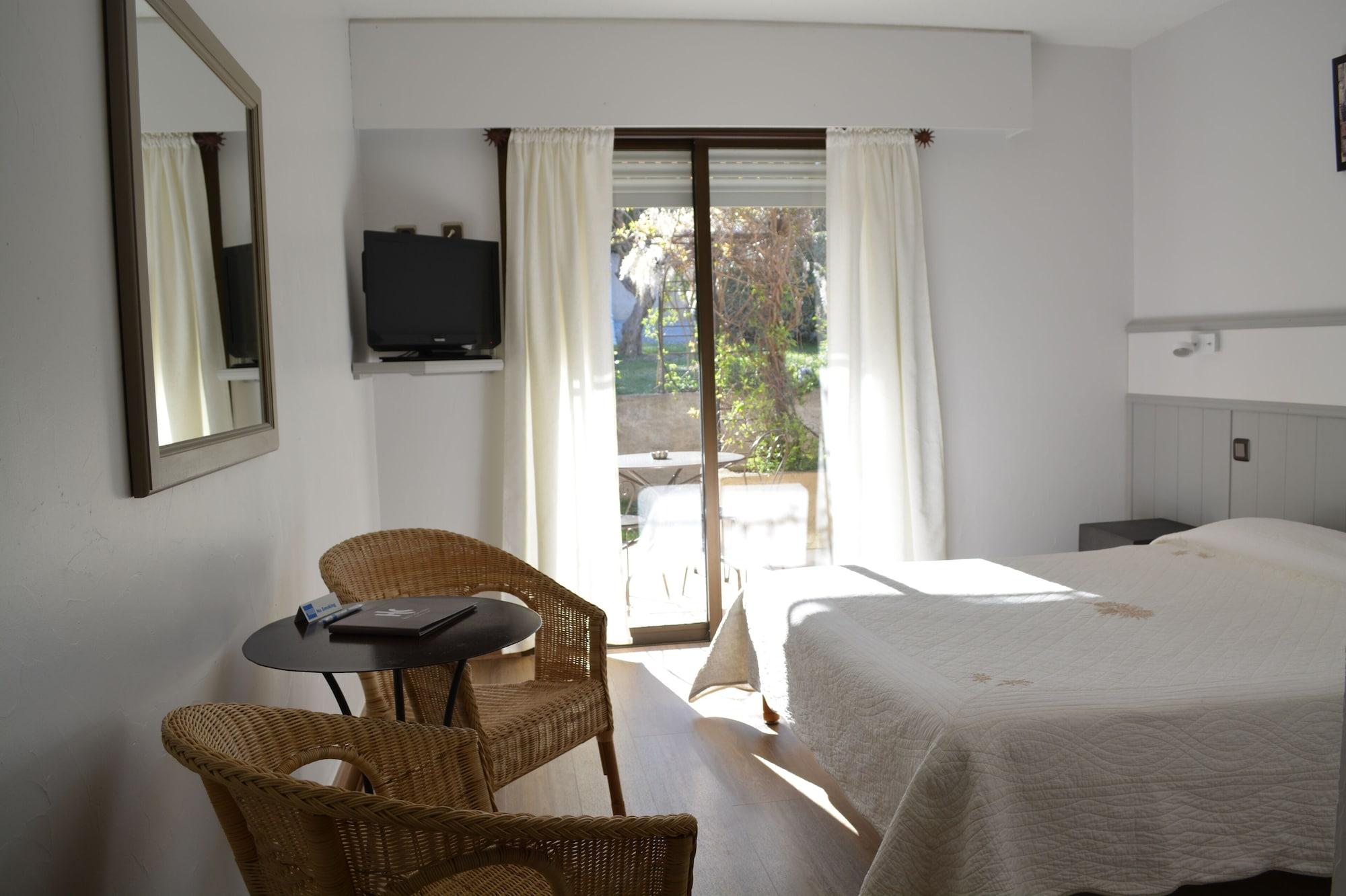 Habitación Hôtel Le Colombier