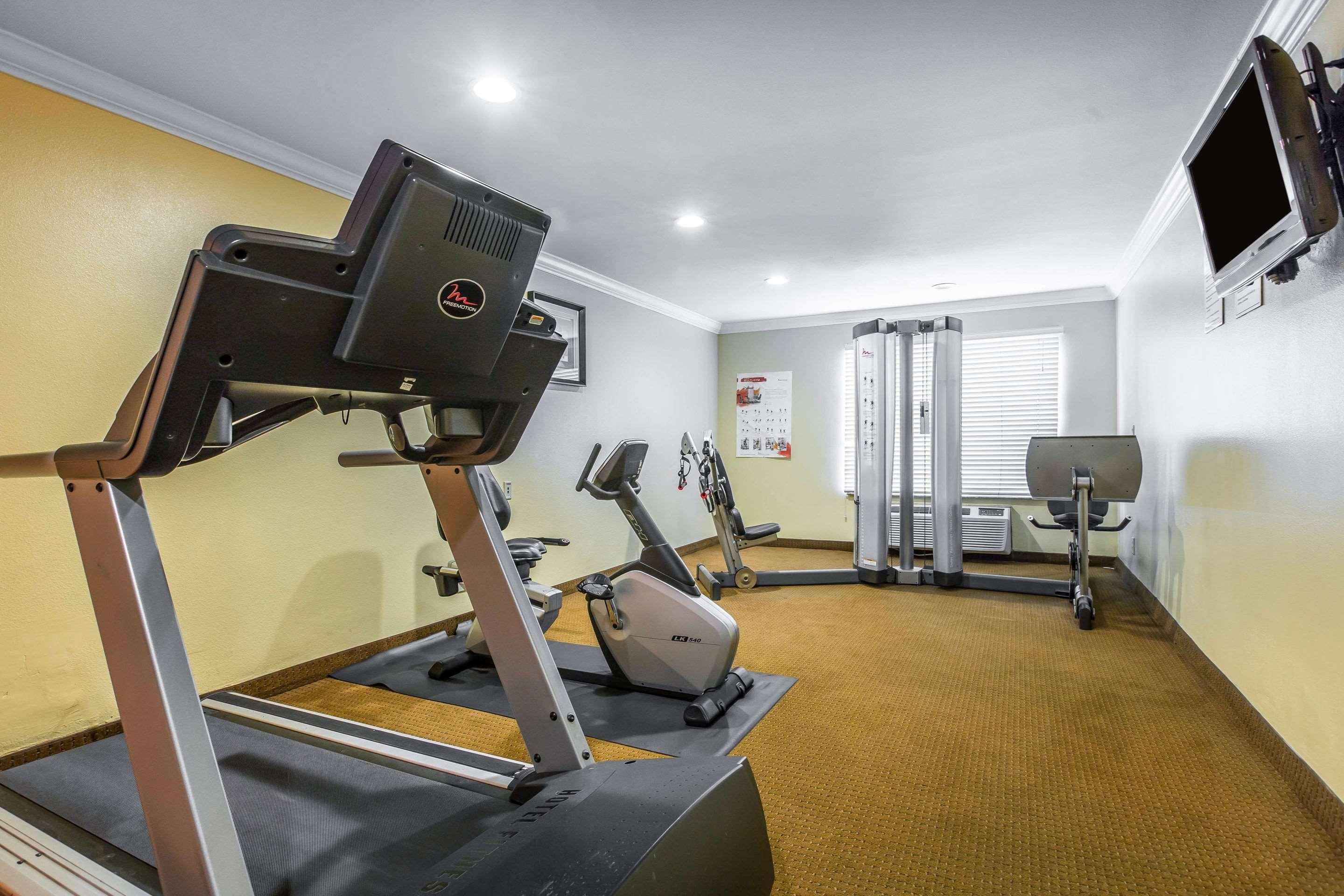Gimnasio Quality Inn & Suites Bell Gardens - Los Angeles