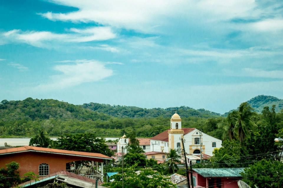 Vista Exterior Captain Jacks