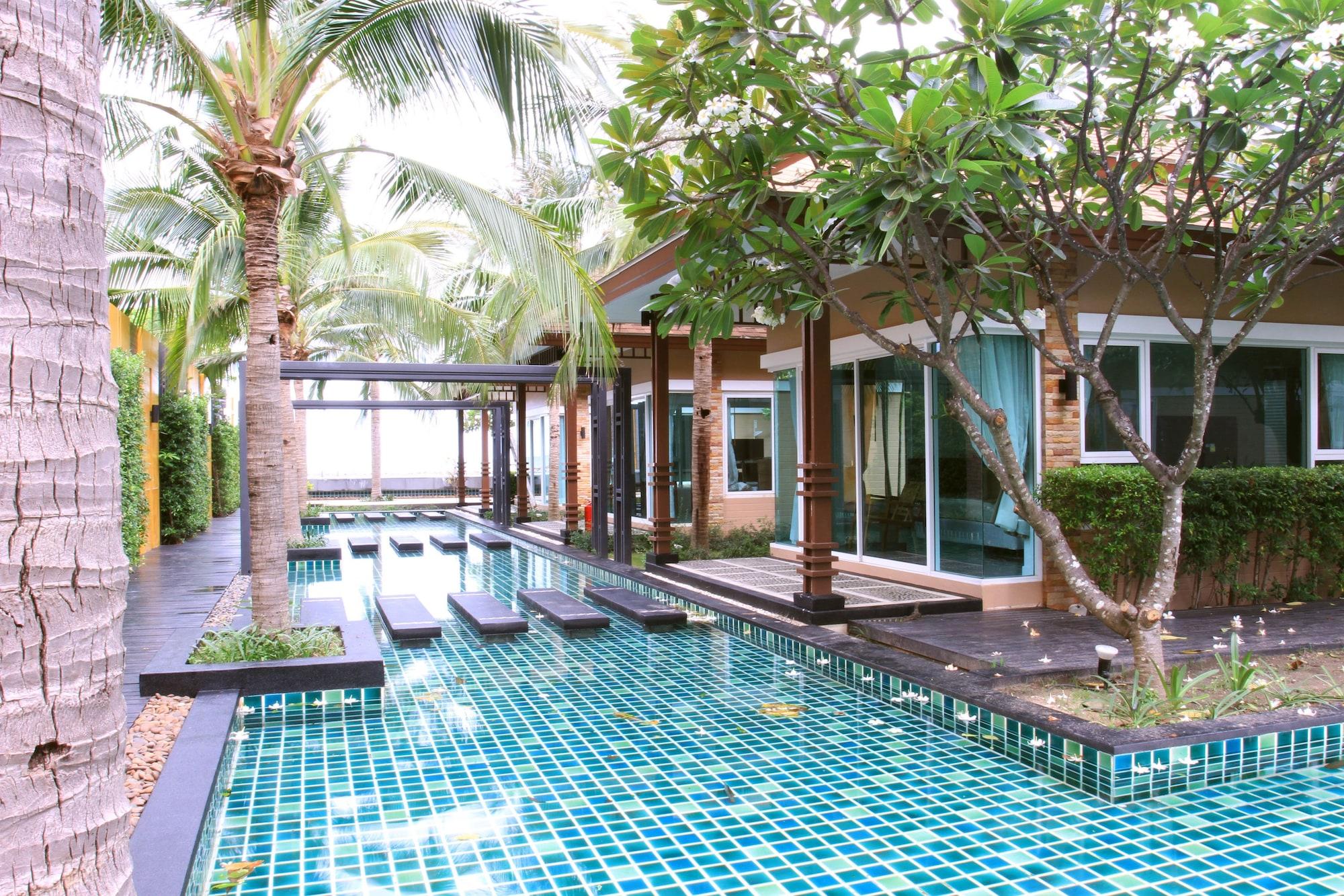 Varios Keang Kluen Talay Resort