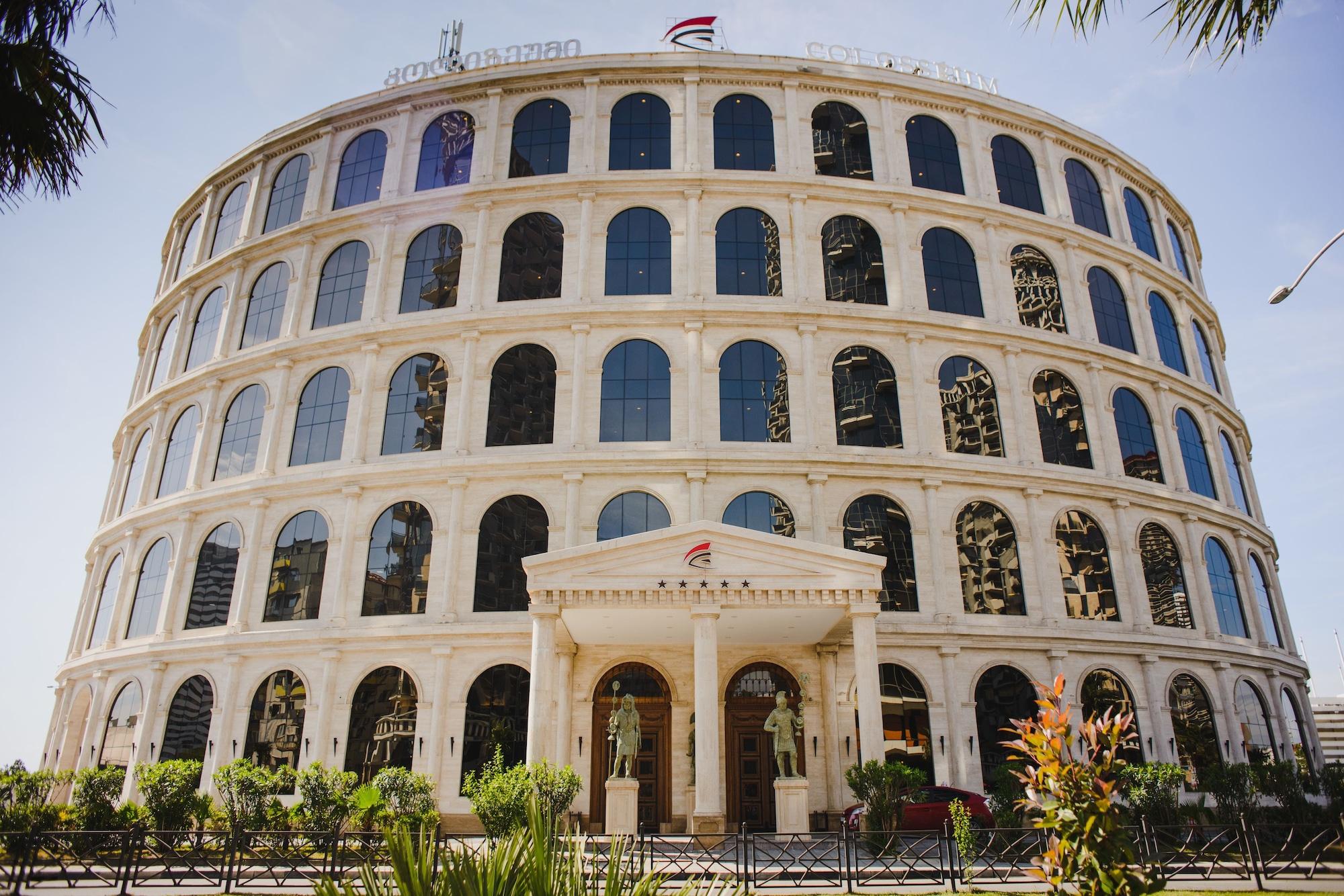 Vista Exterior Colosseum Marina Hotel