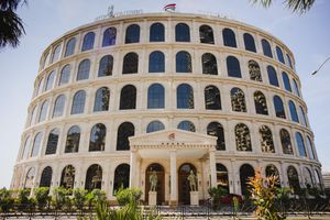 Alojamiento - Colosseum Marina Hotel