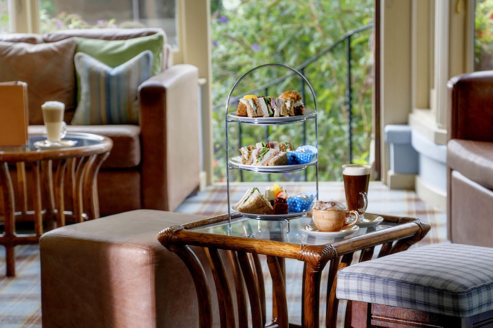 Bar/Salón Best Western Sysonby Knoll Hotel