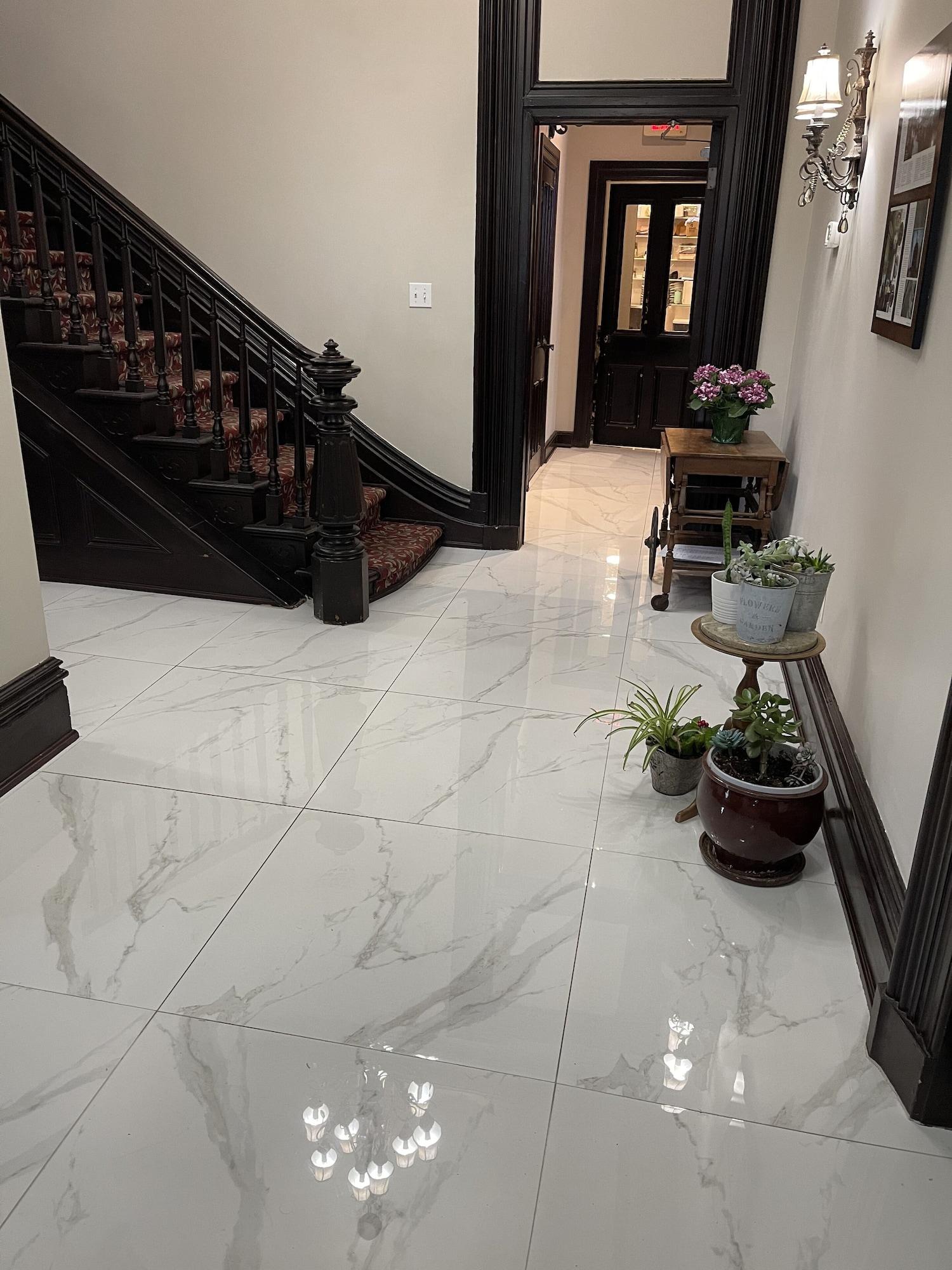 Vista Lobby The Puddicombe House