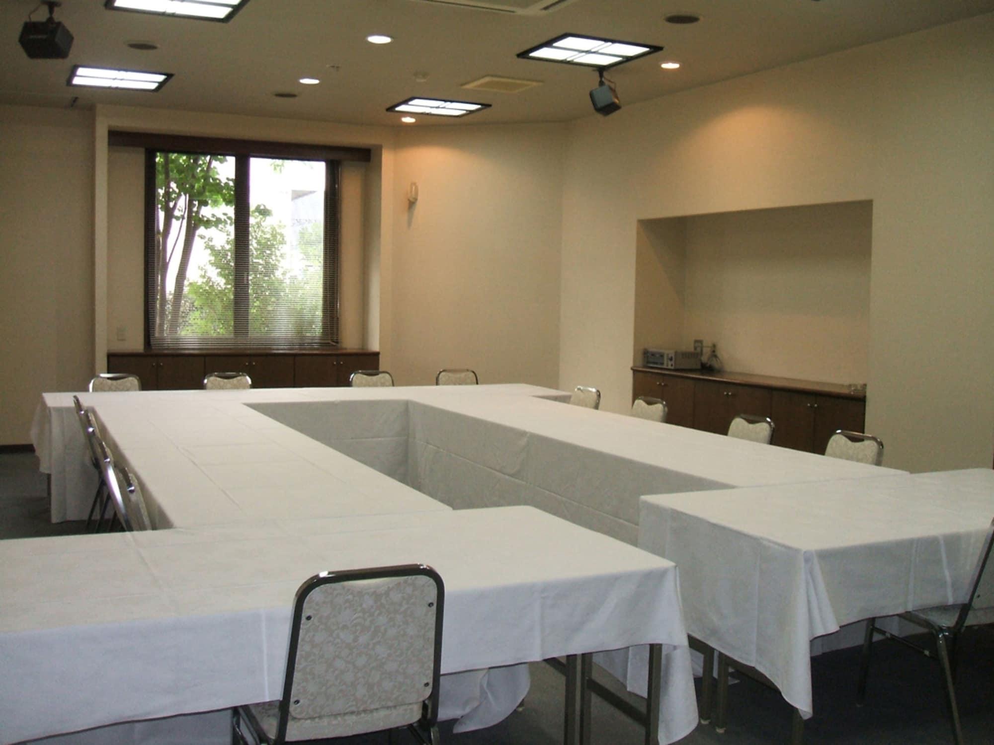 Sala de Reuniones Hotel Route-Inn Kakamigahara