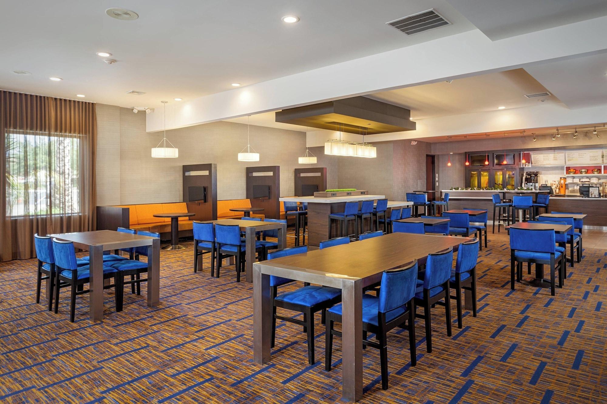 Restaurant Courtyard by Marriott Fairfield Napa Valley Area