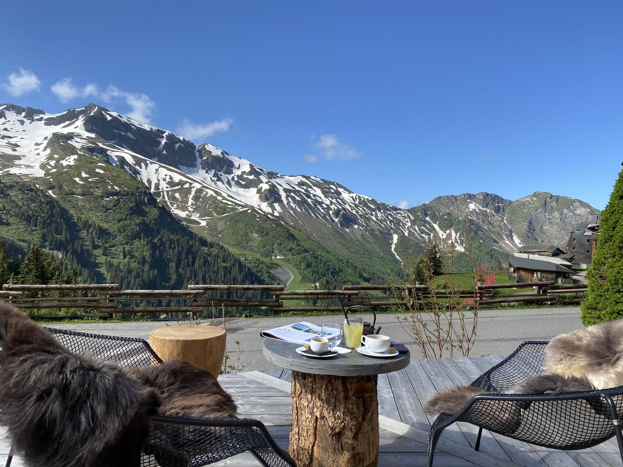 Vista Exterior Hôtel Mil8