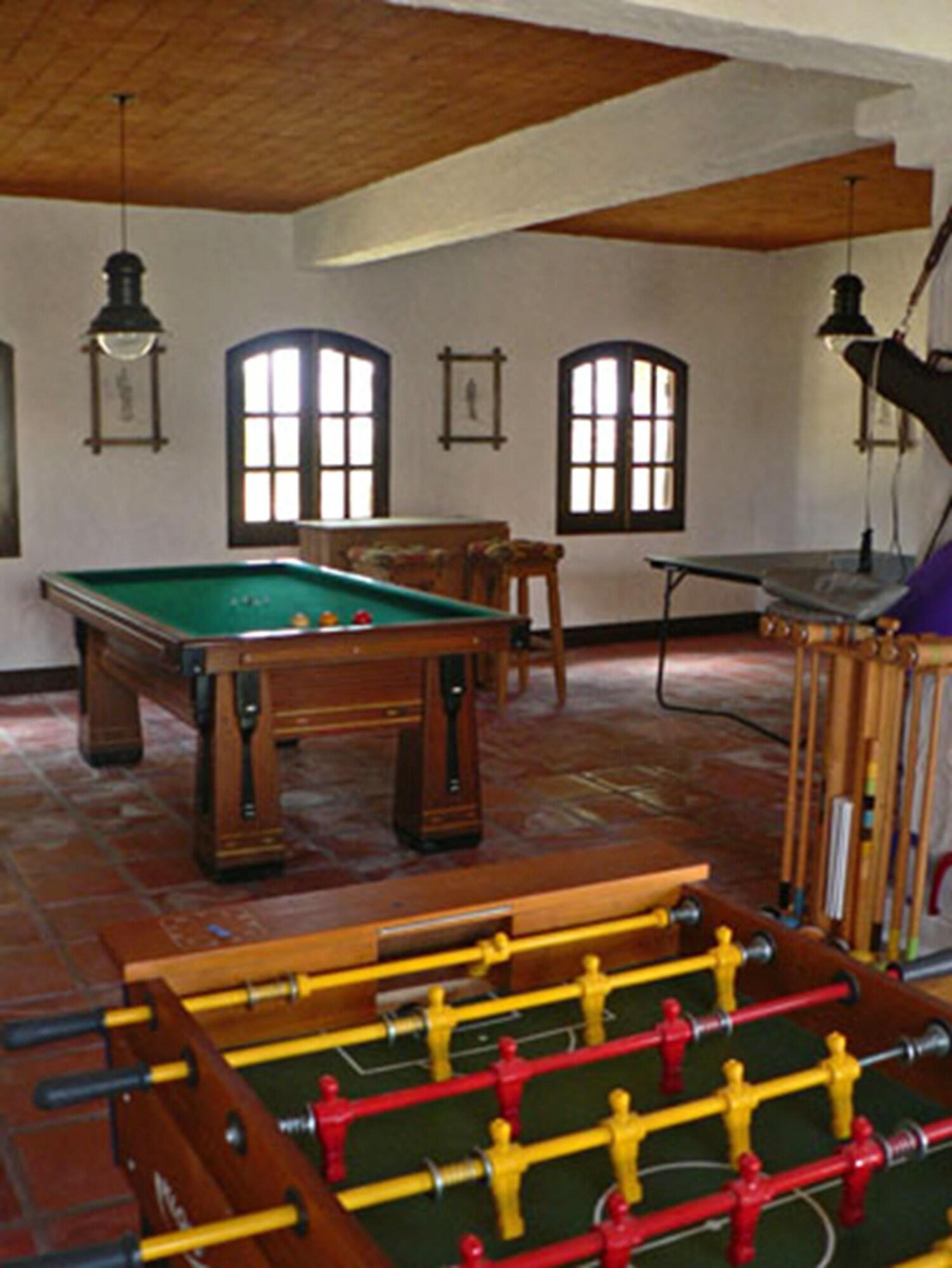Instalaciones Recreativas Pinos de la Quebrada