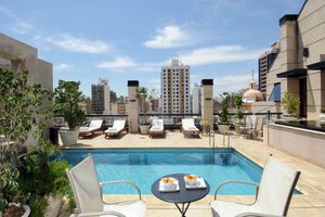 Alojamiento - Windsor Hotel & Tower