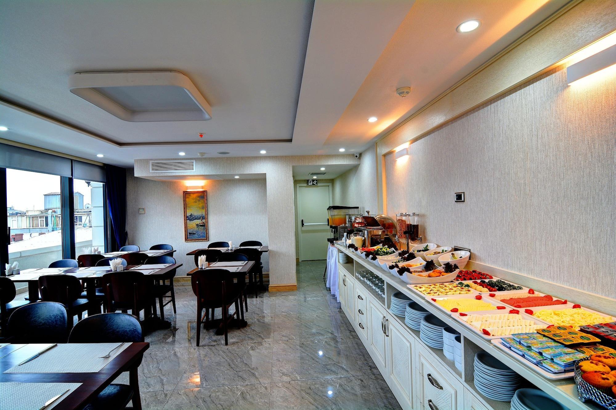 Restaurant Novelty Hotel