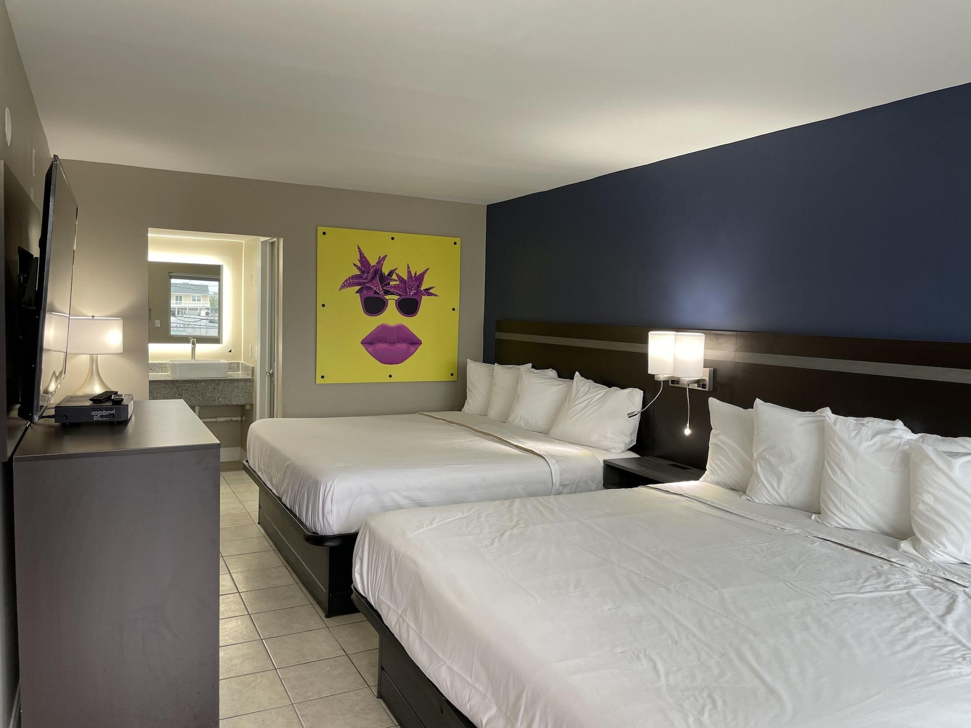 Varios Seaside Sands Inn