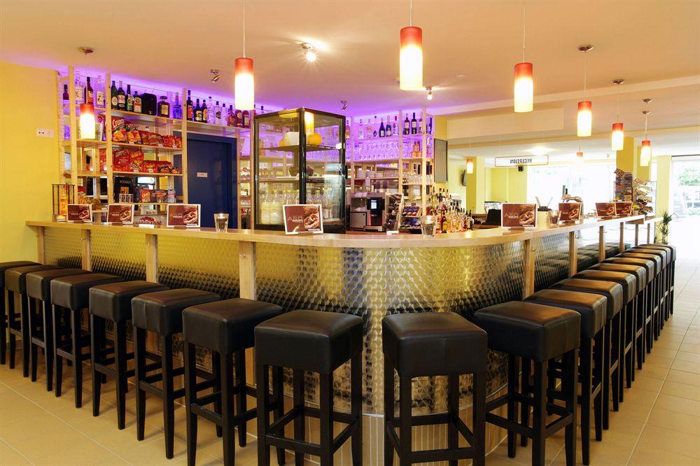 Bar/Salón a&o Frankfurt Galluswarte - Hostel