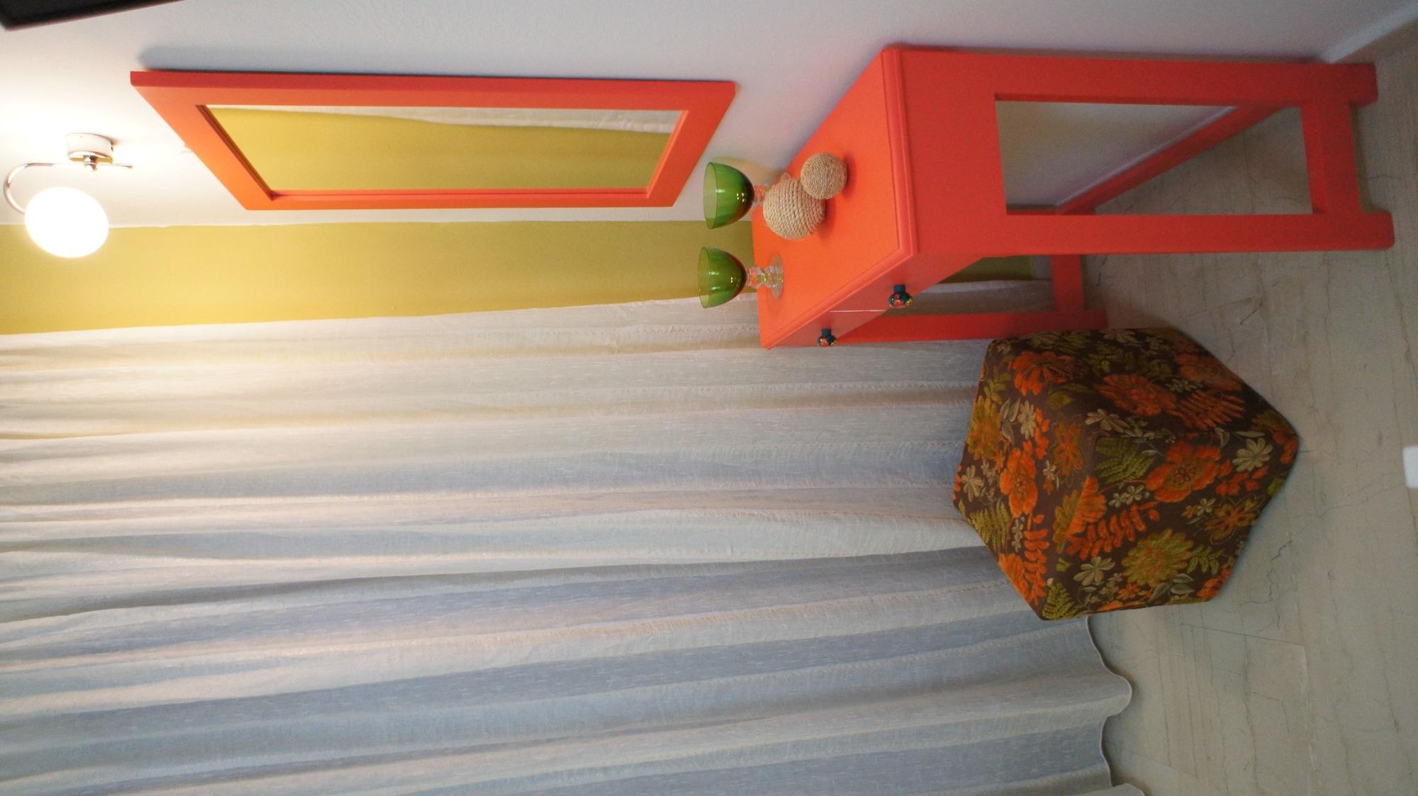 Set de Habitación IDI Hotel