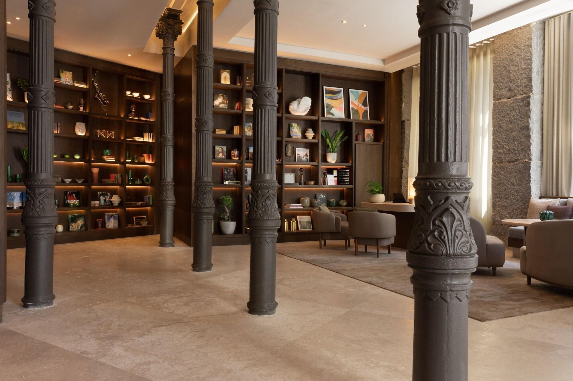 Vista Lobby JW Marriott Hotel Madrid