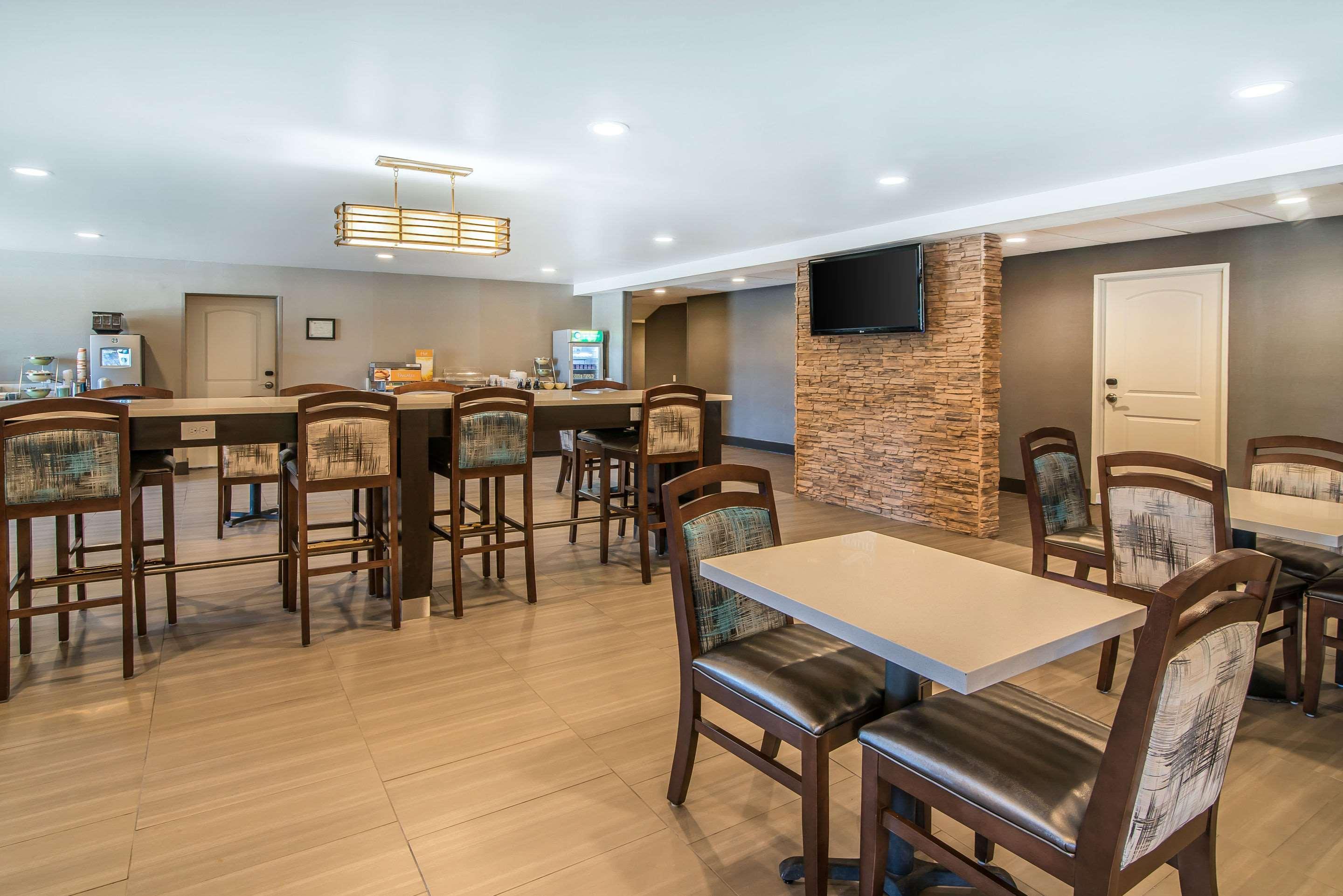 Restaurant Elevate Hotel at Sierra Blanca Ruidoso, Ascend Hotel Collection