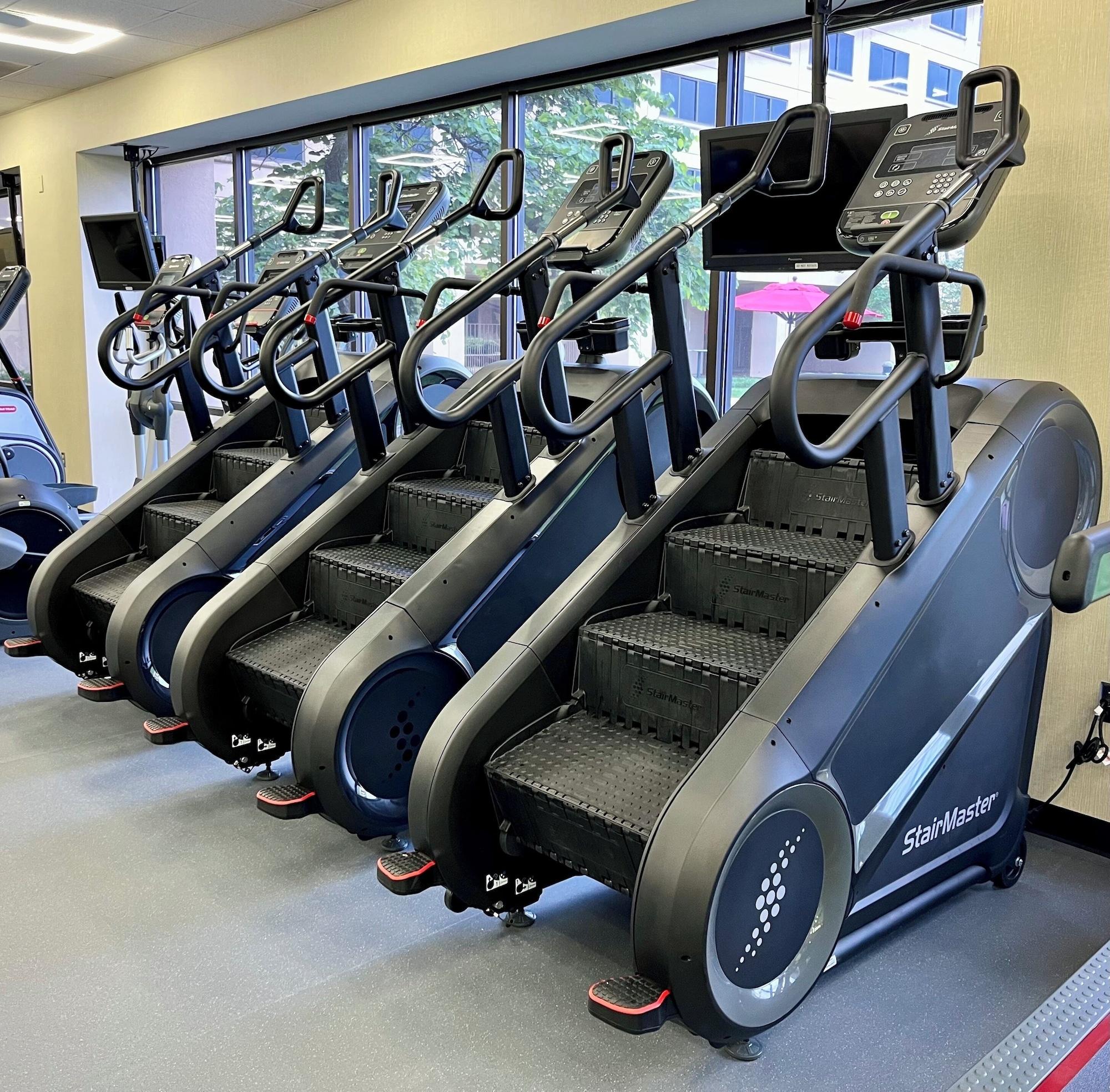 Gimnasio NCED Conference Center & Hotel