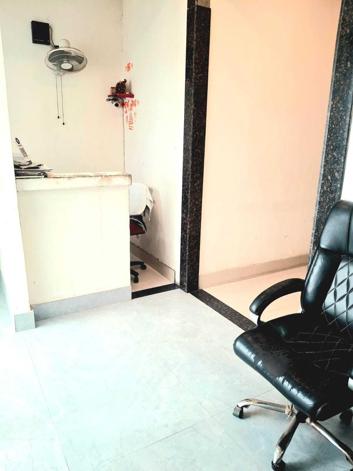 Varios Emerald Palace