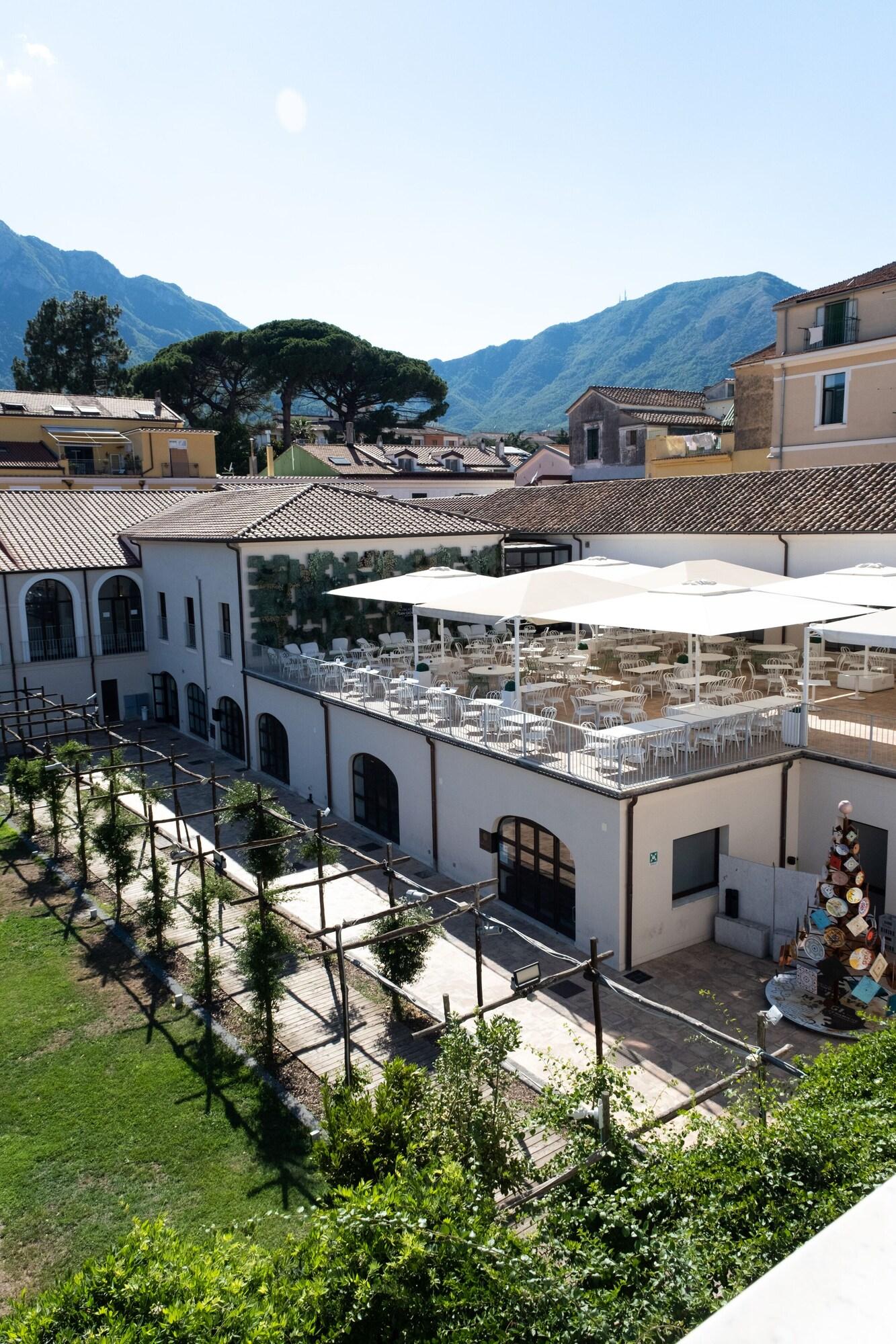 Vista Exterior Palazzo San Giovanni