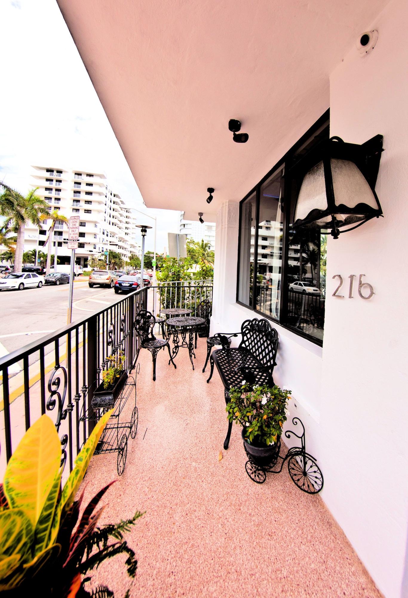 Vista Exterior Notebook Miami Beach