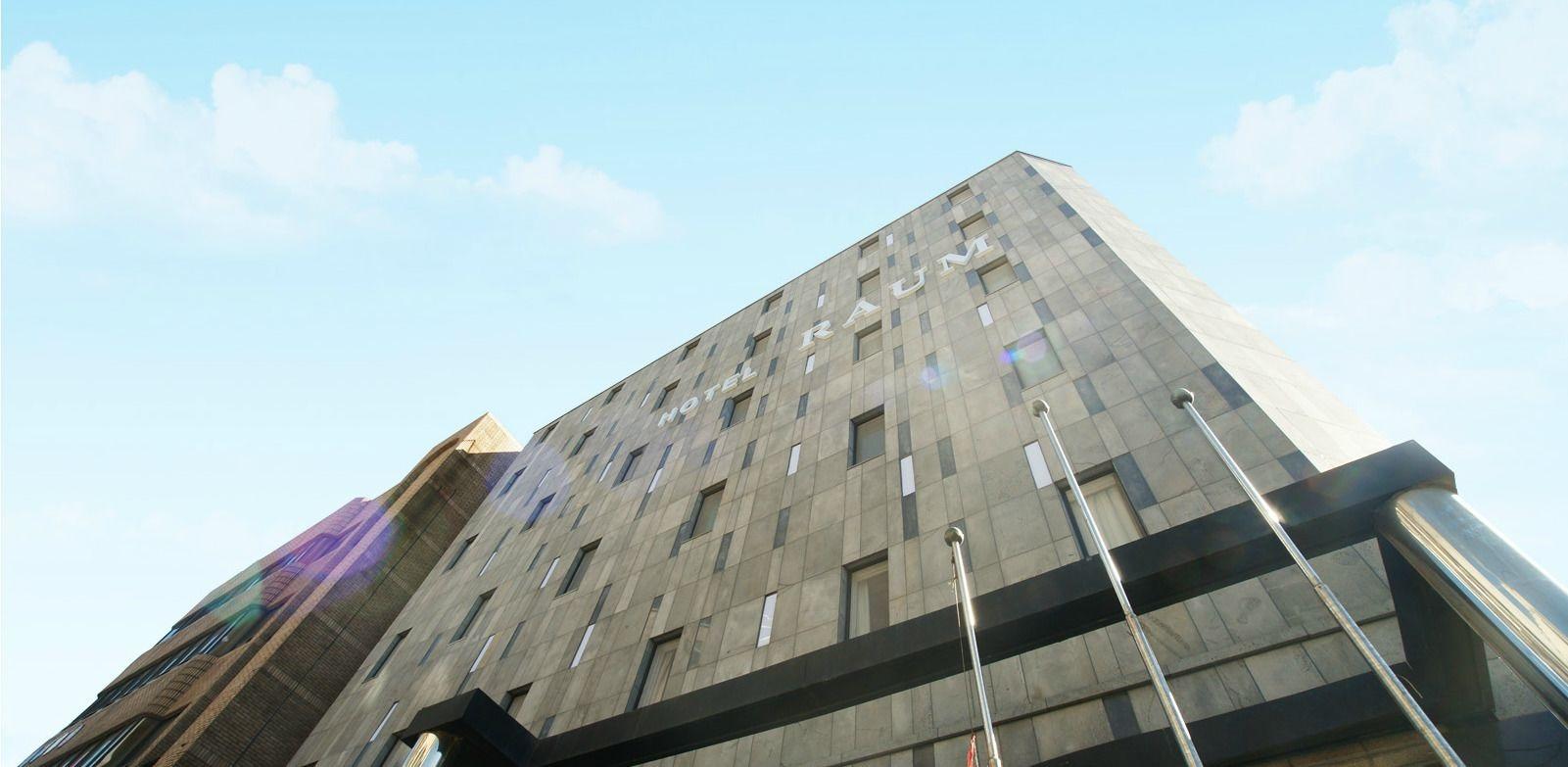 Vista Exterior Raum Hotel