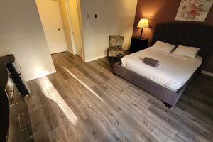 Alquiler Vacacional - Charming Queen Bed Unit in Beverly Hills with AC + WiFi