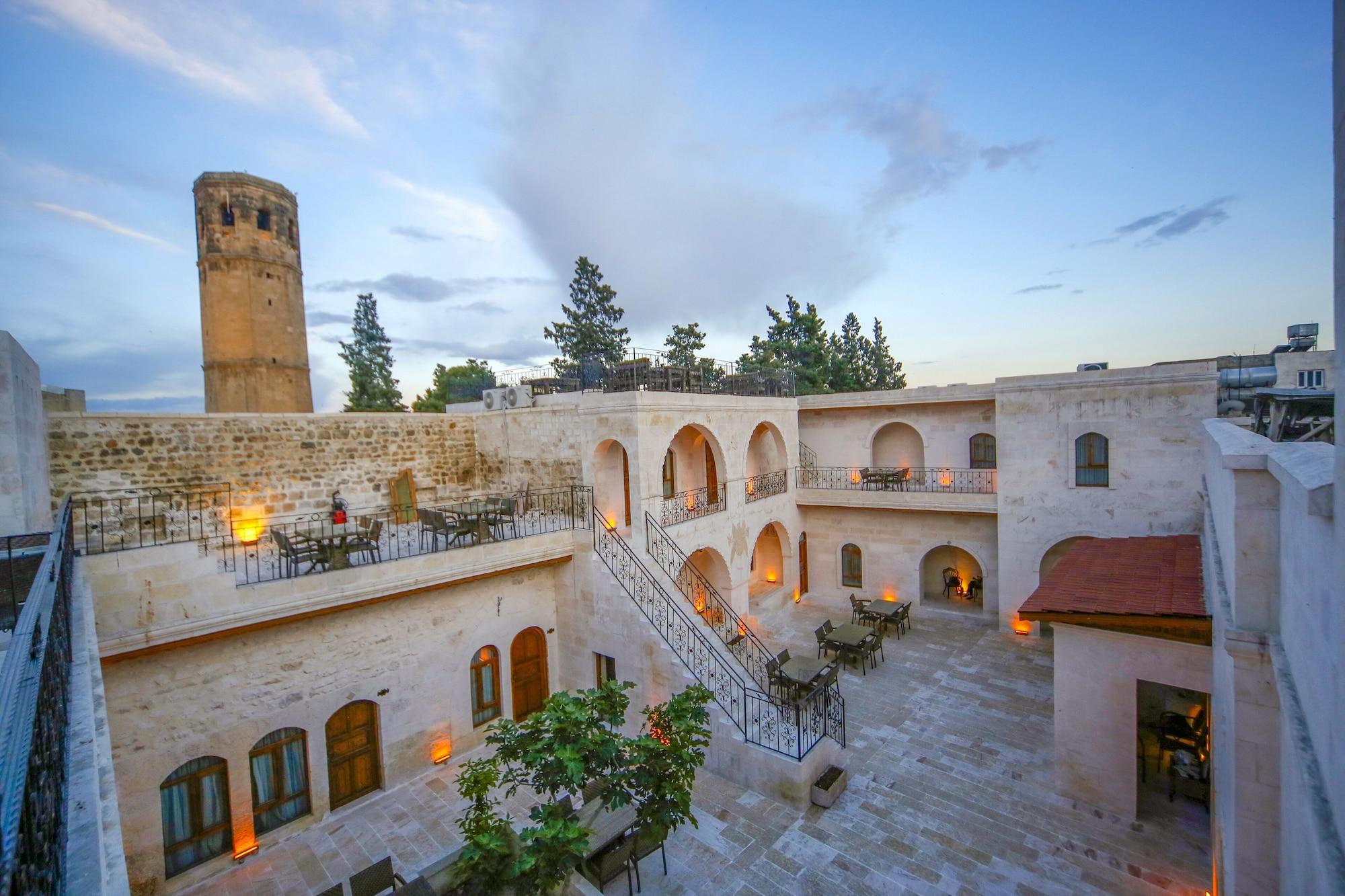 Varios Palmyra Boutique Hotel