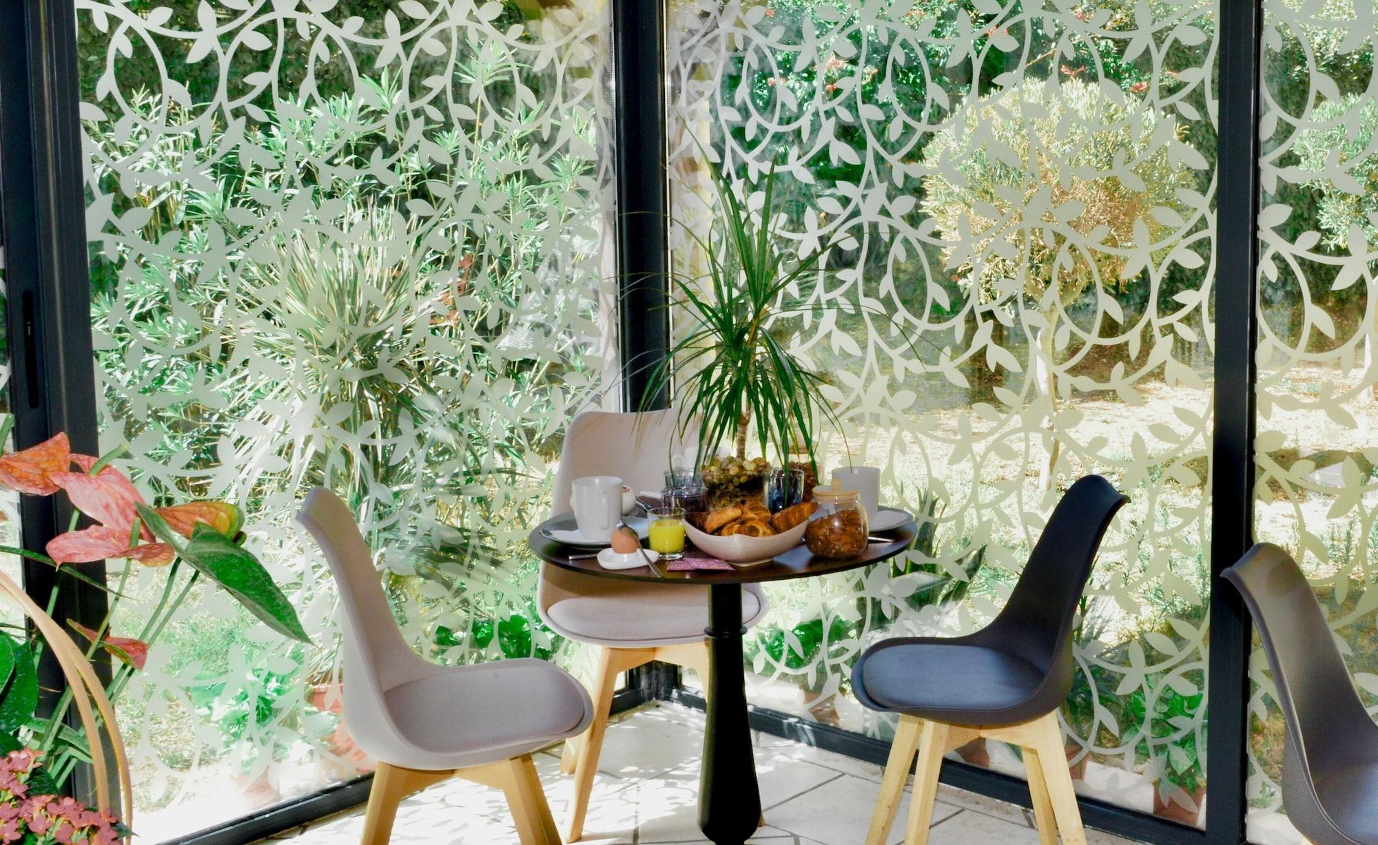 Restaurant Sure Hotel by Best Western Gemenos en Provence