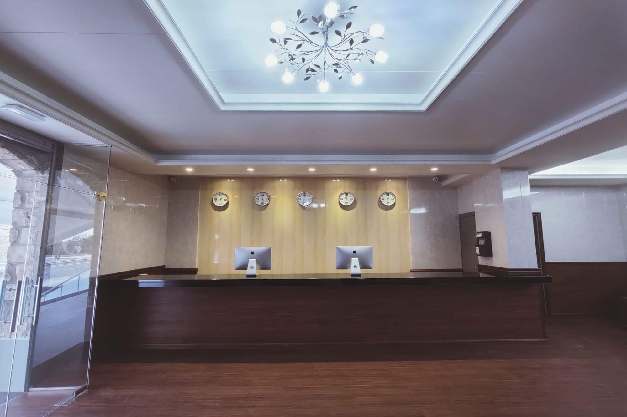 Vista Lobby Hotel Nueva Europa