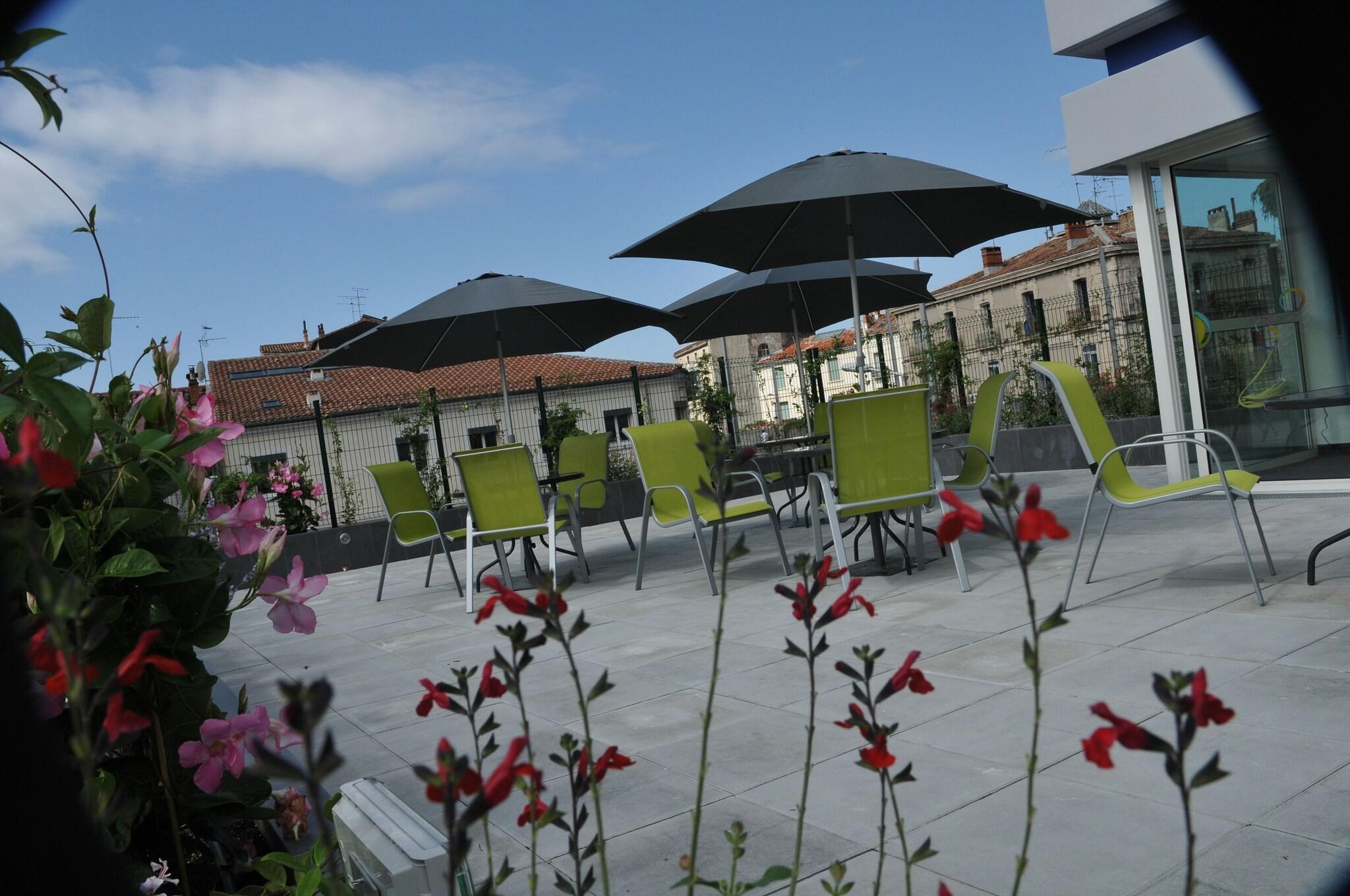 Varios Privilège Hôtel & Apparts Eurociel Centre Comédie