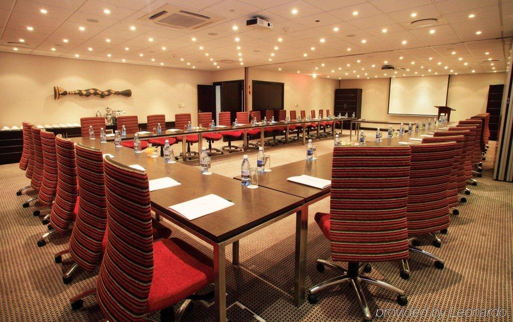 Centro de Negocios Fancourt & Fancourt Manor House