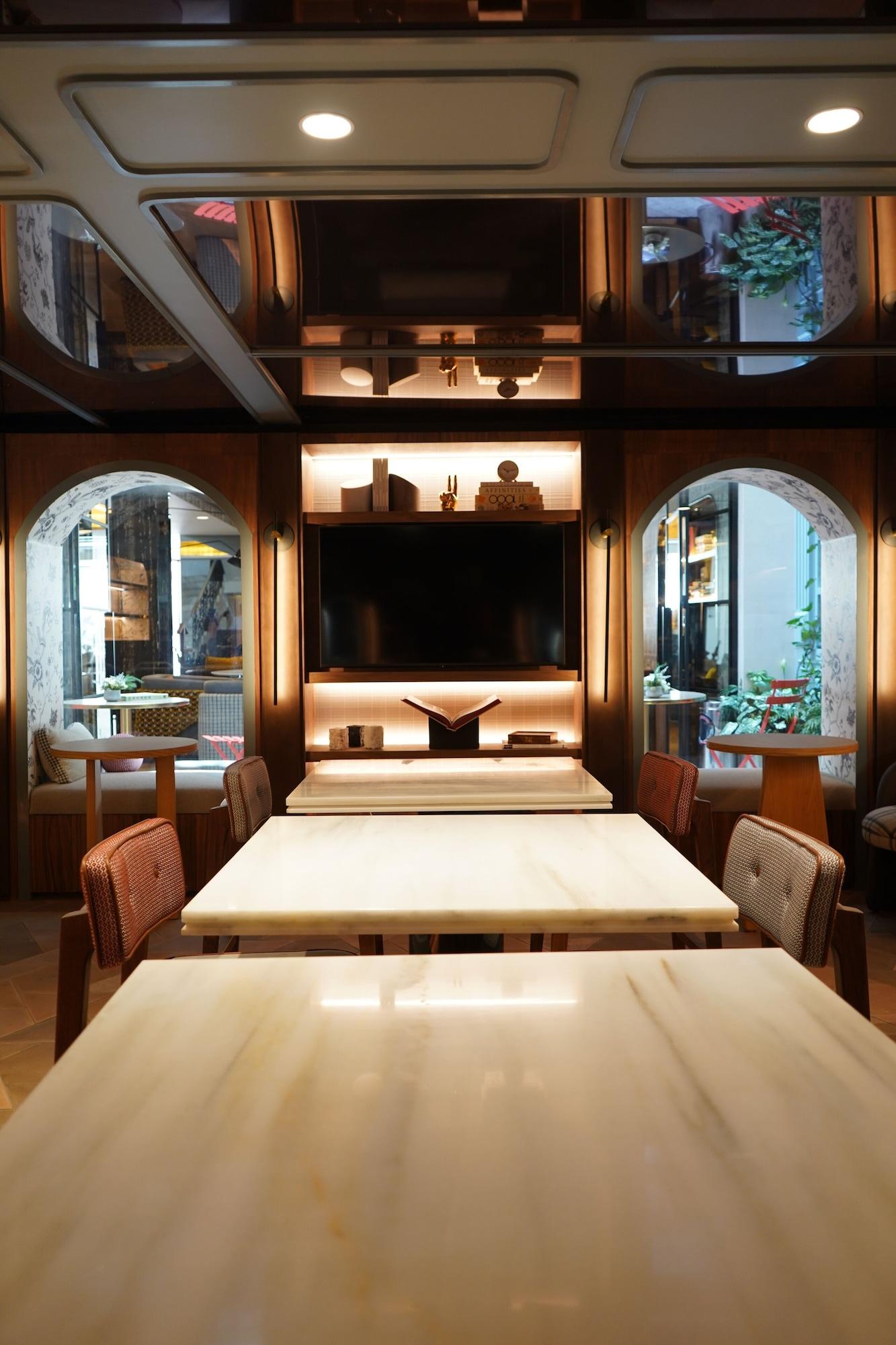 Sala de Reuniones The Alest Hotel