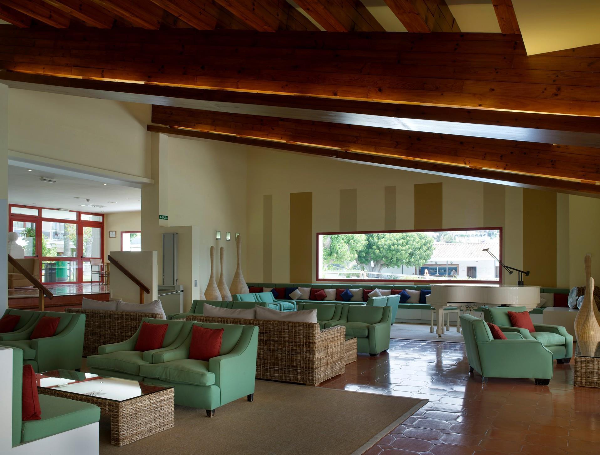 Vista Lobby Parador De Nerja