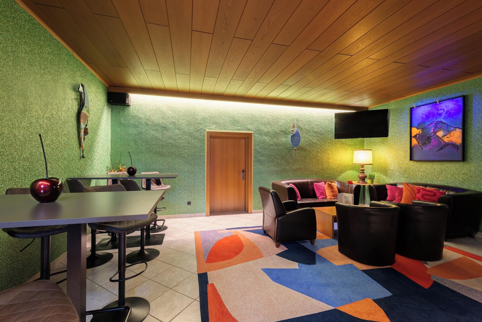 Bar/Salón Hotel Grissemann