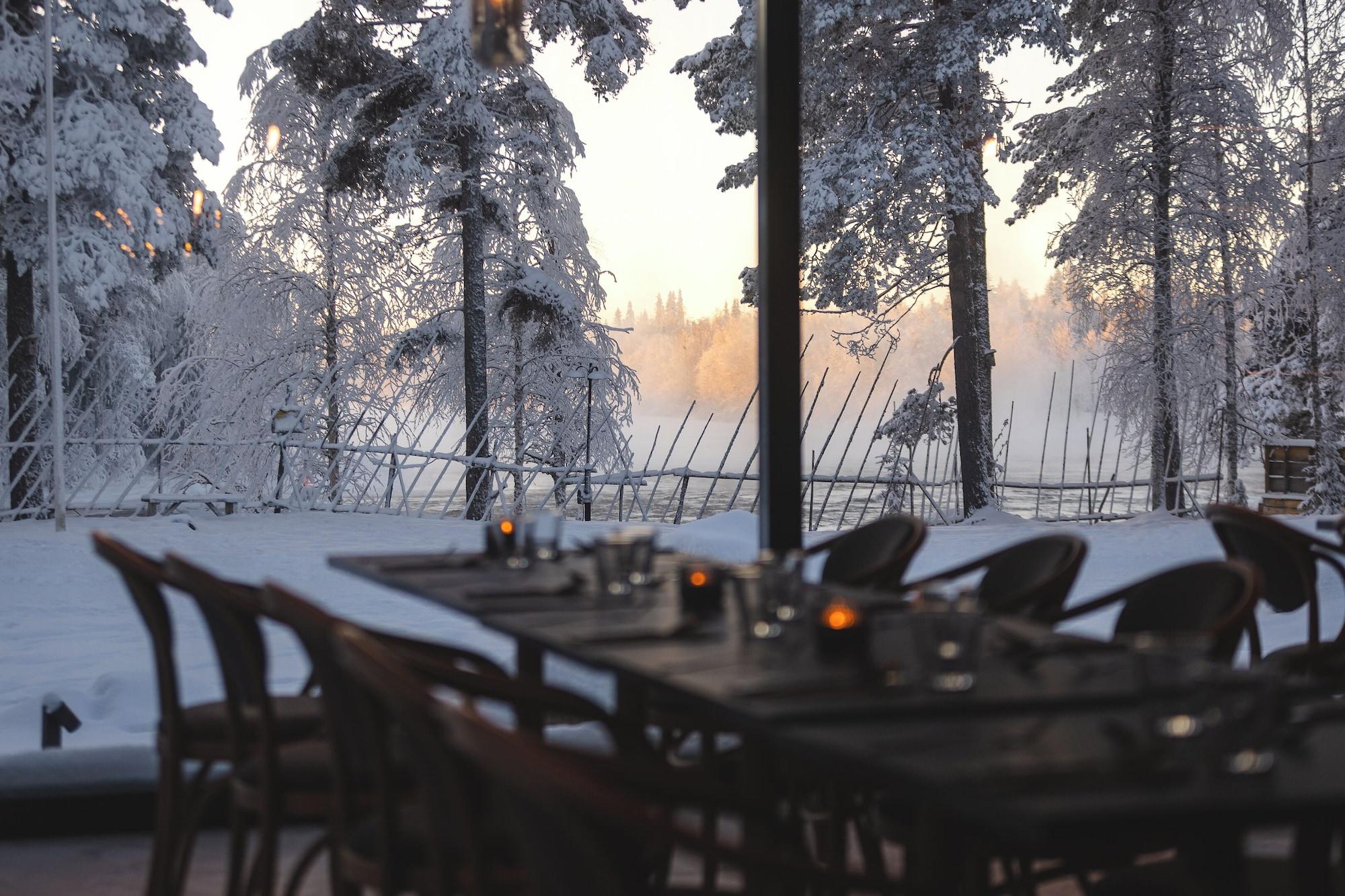 Sala de Reuniones Vaattunki Wilderness Resort