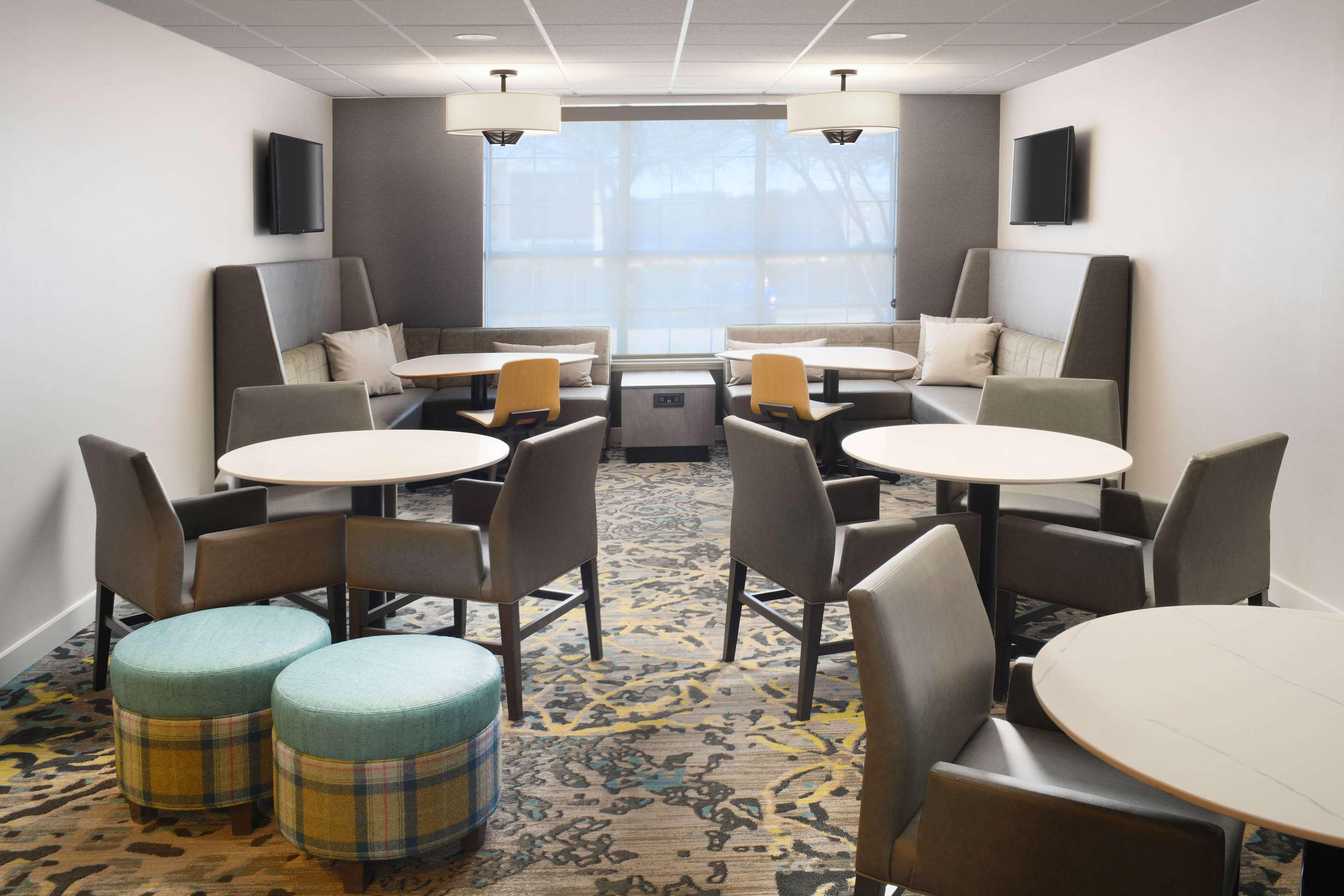 Vista Lobby Sonesta ES Suites Dallas Richardson