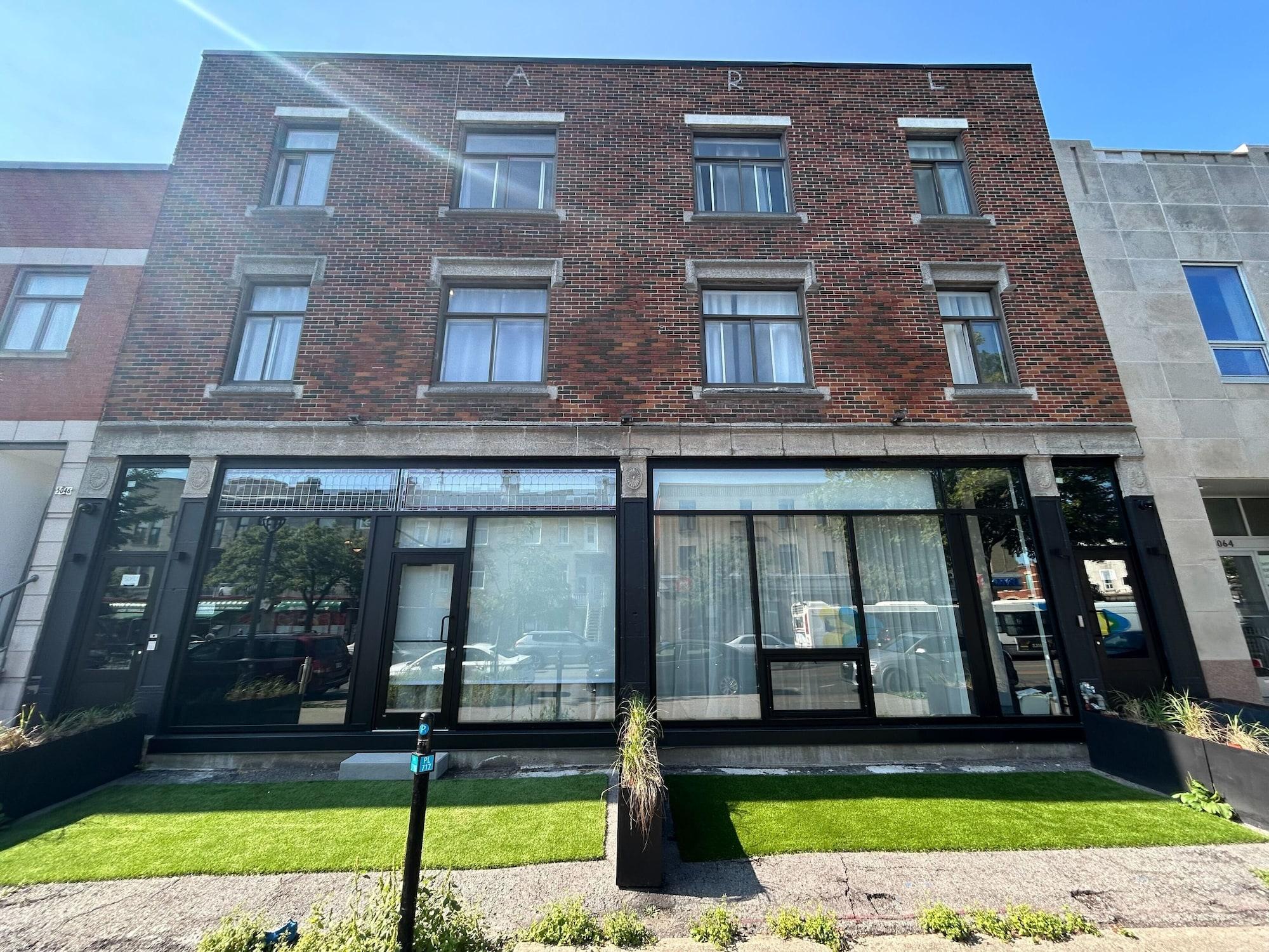 Vista Exterior Hotel Le Mile End - M11