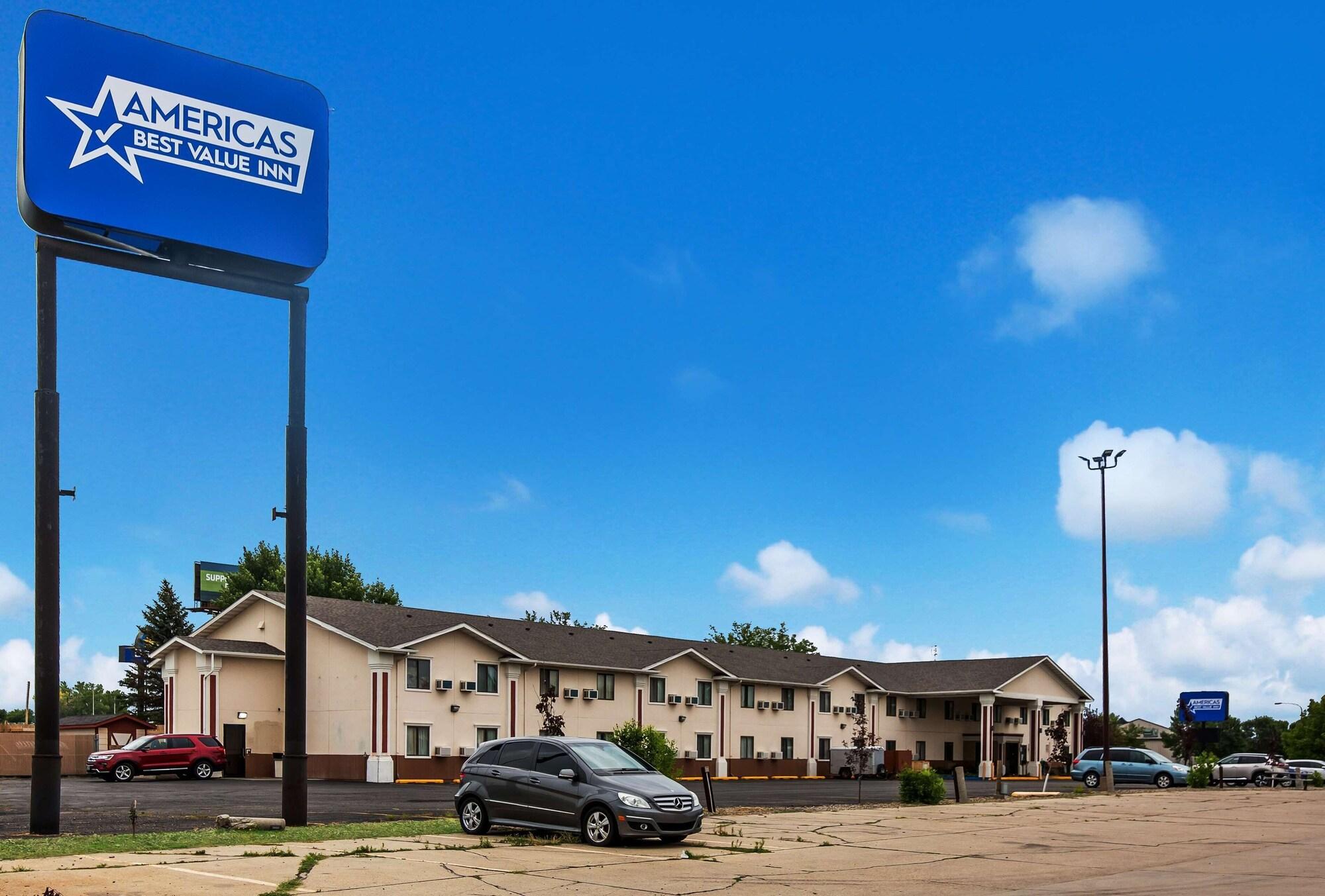 Varios Americas Best Value Inn Fargo