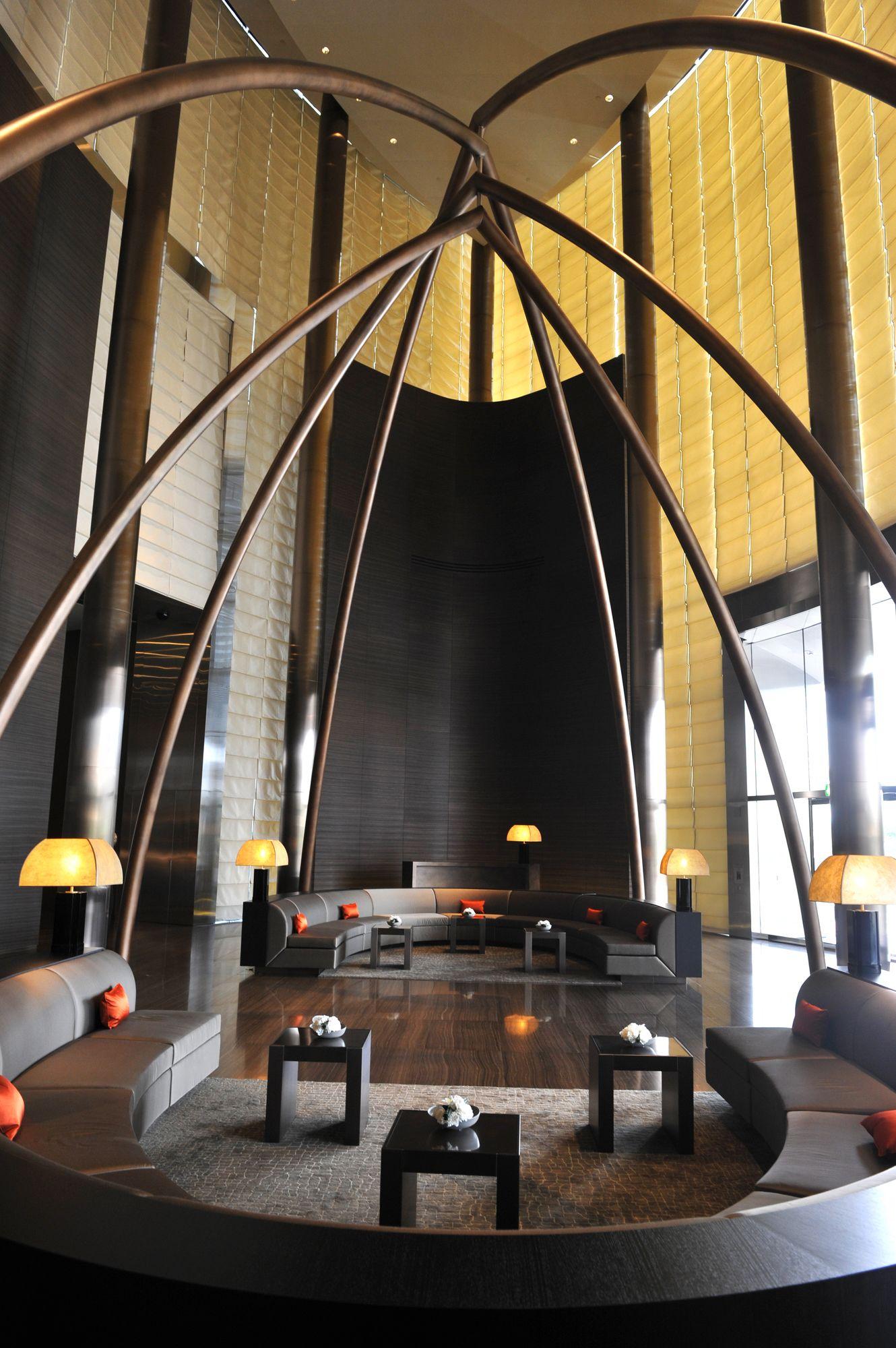 Vista do lobby Armani Hotel Dubai