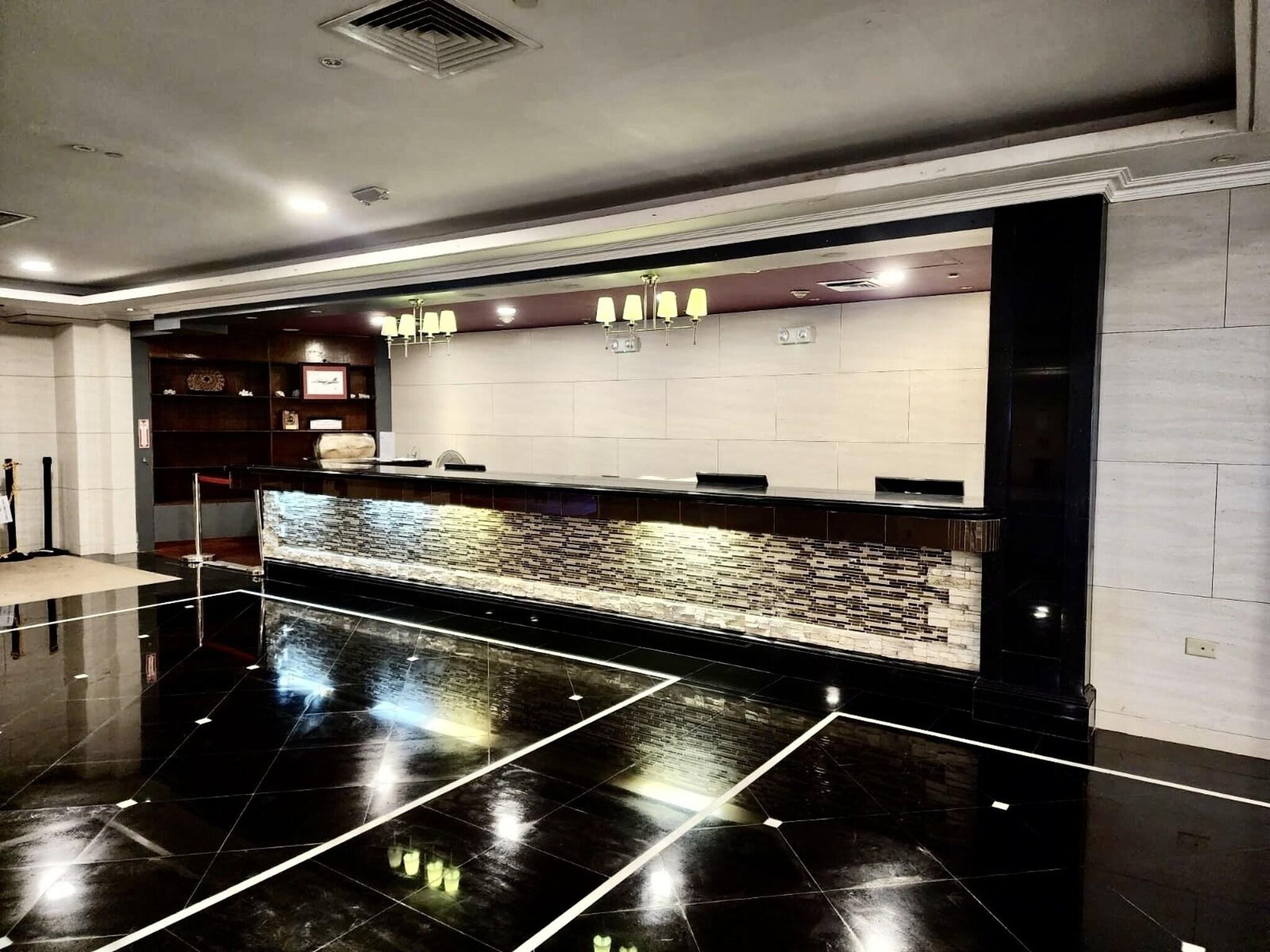 Vista Lobby Royal Orchid Guam Hotel
